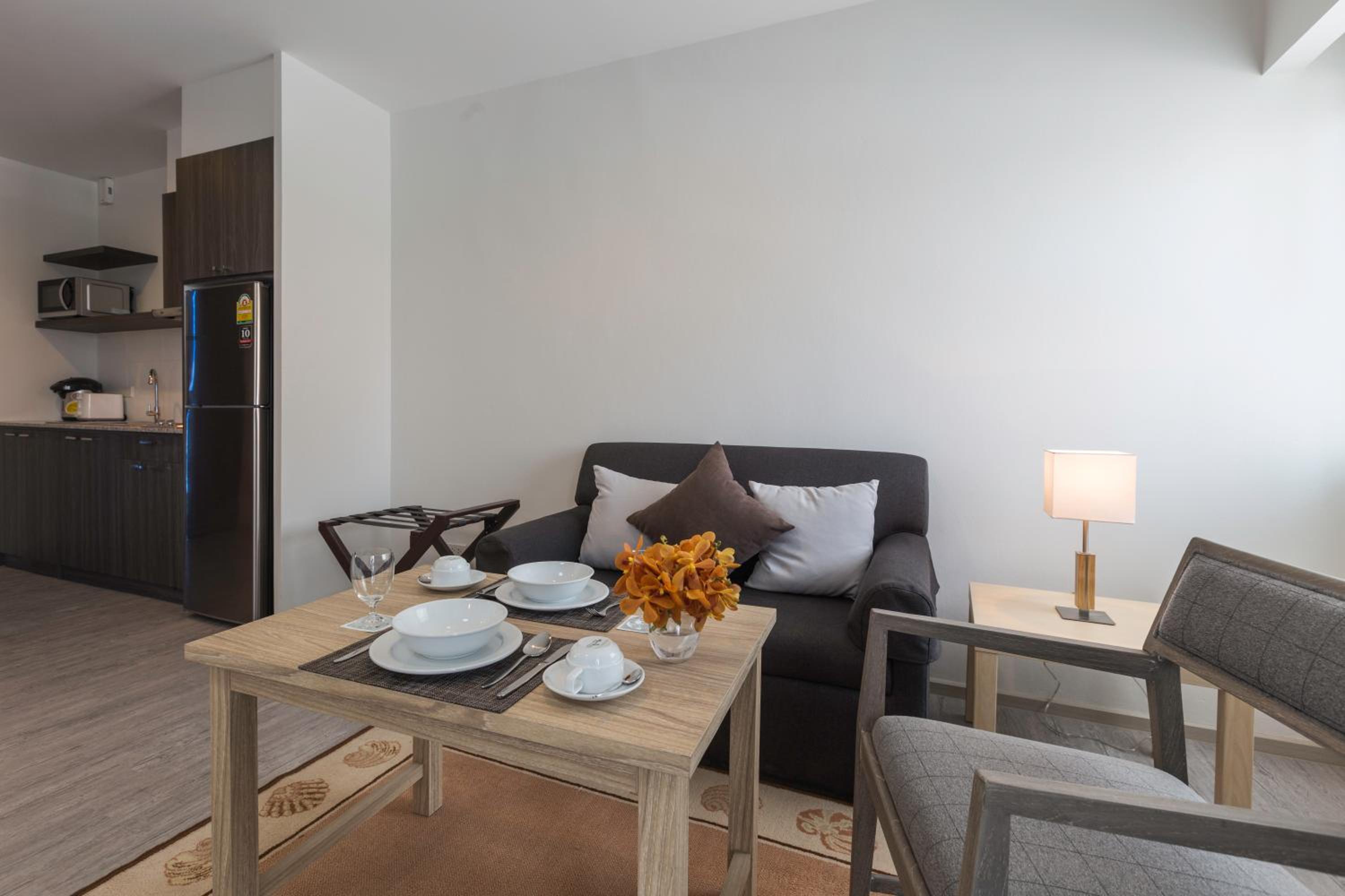 Kantary Hotel And Serviced Apartment, Amata, Bangpakong