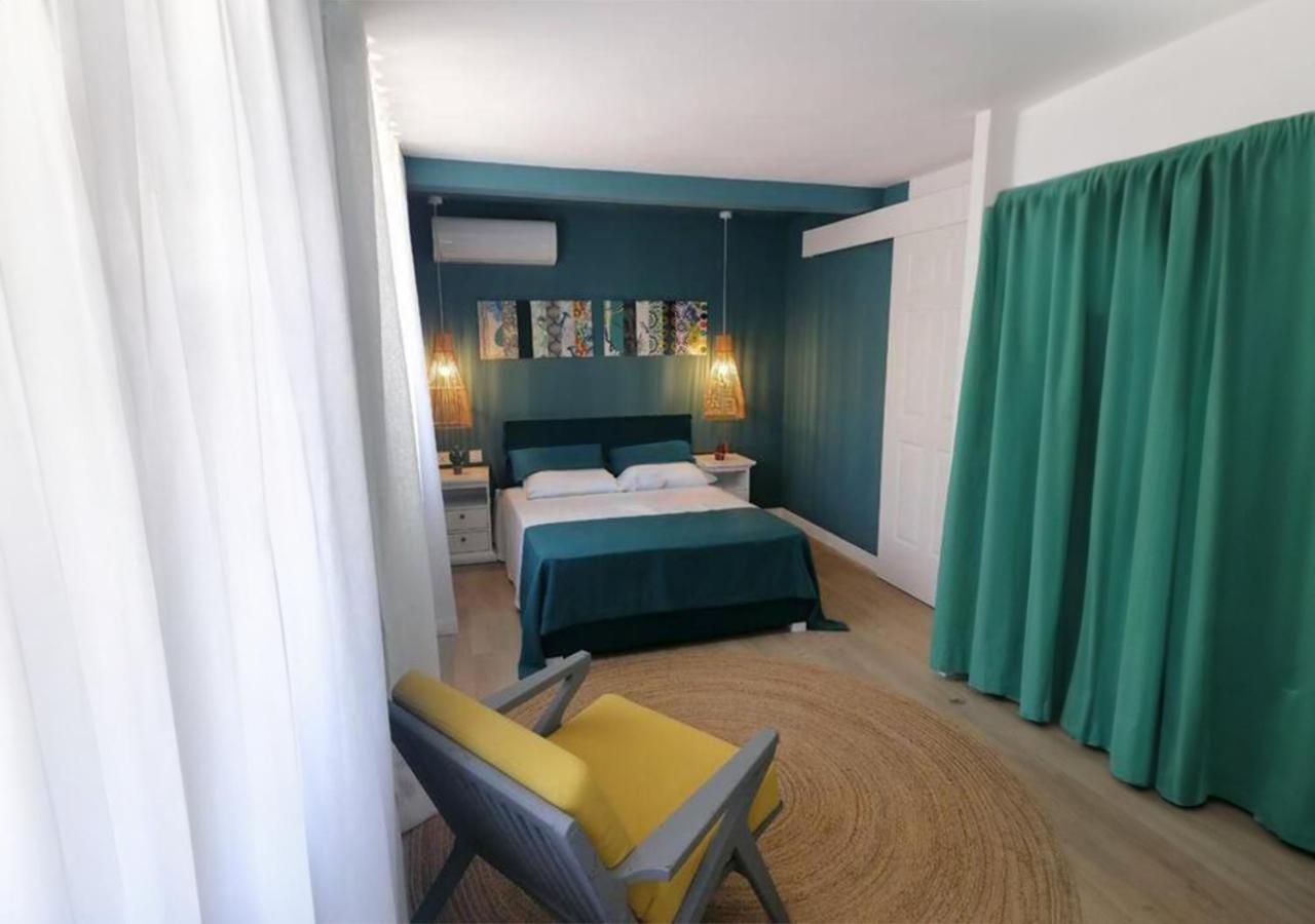 Les Cerisiers - Exclusive Beach Residence Flic en Flac view 3