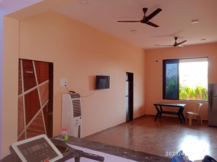 Shriya Inn