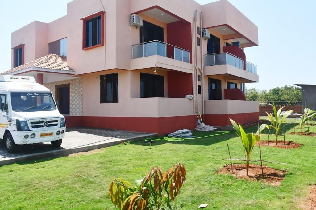 Shriya Inn