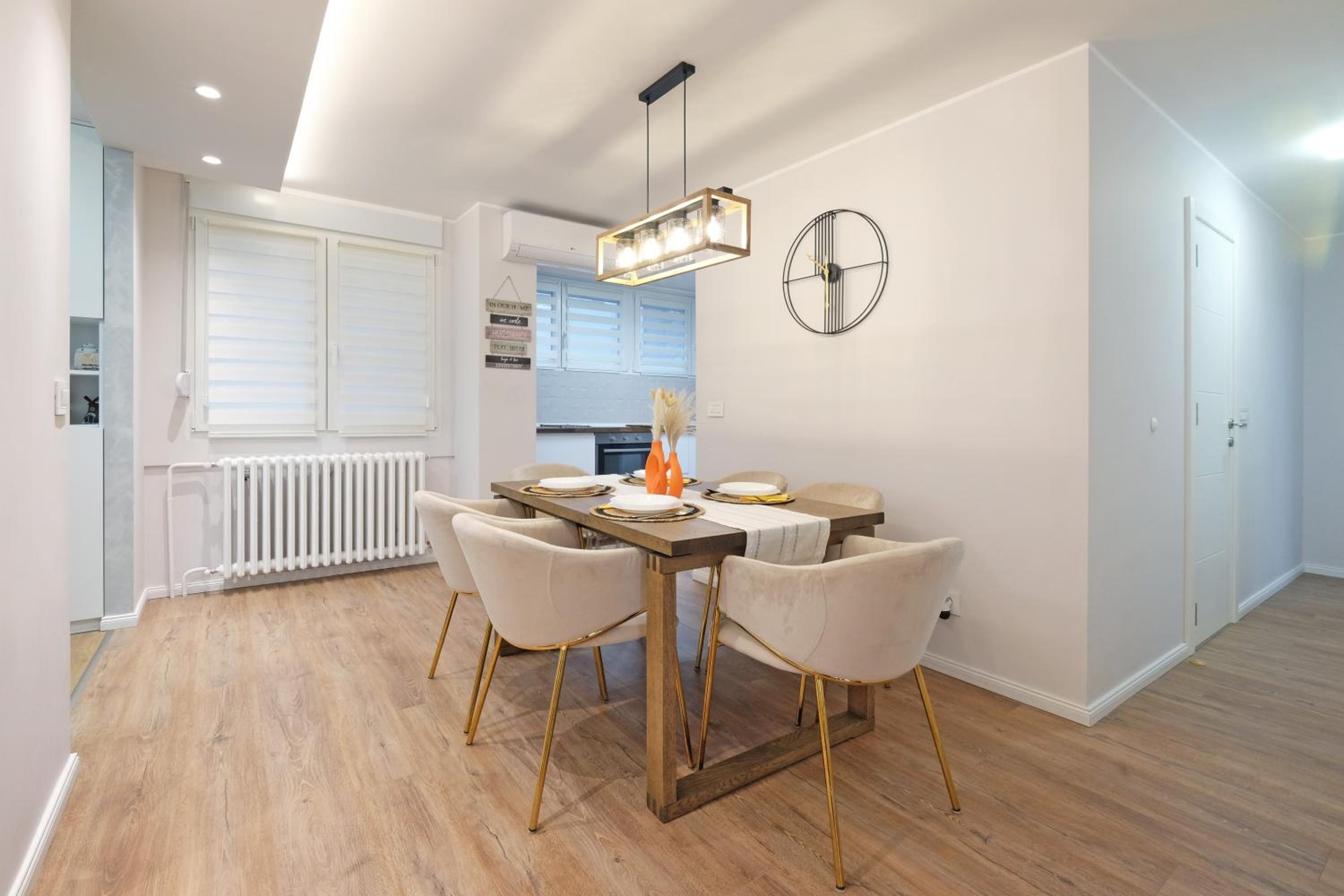 Arena West Gem Apartment view 4