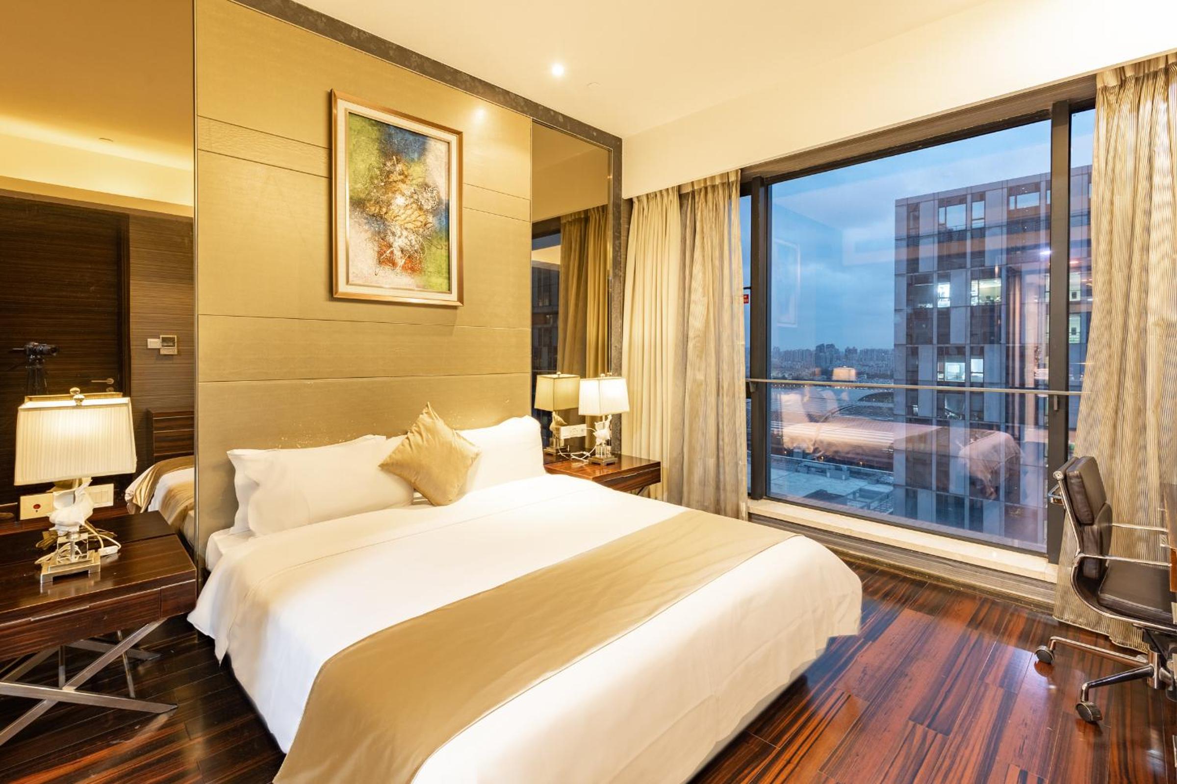 Guangzhou Xing Yi International Apartment - Poly World Branch