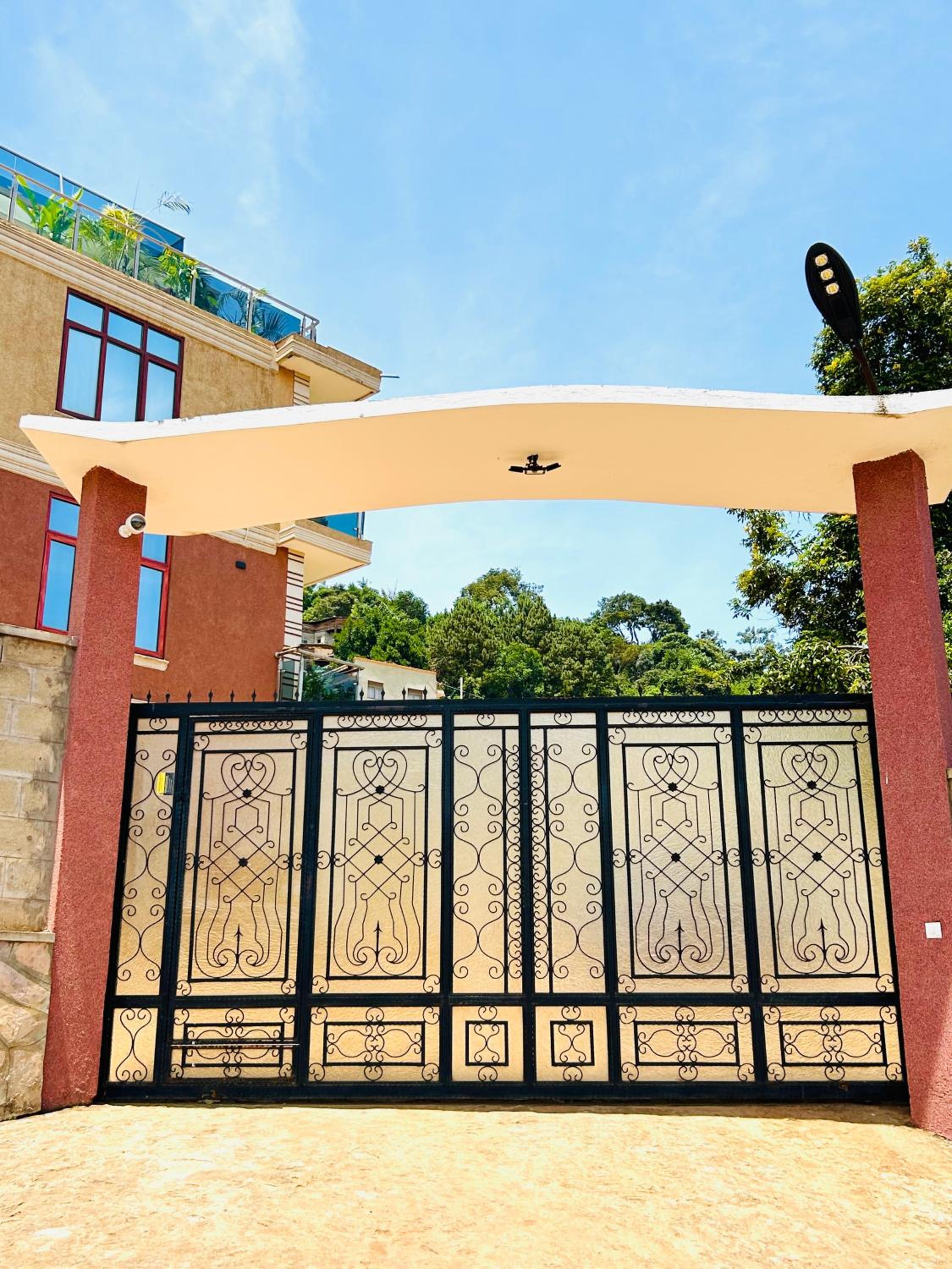 Keitylin Heights Apartments in Makindye