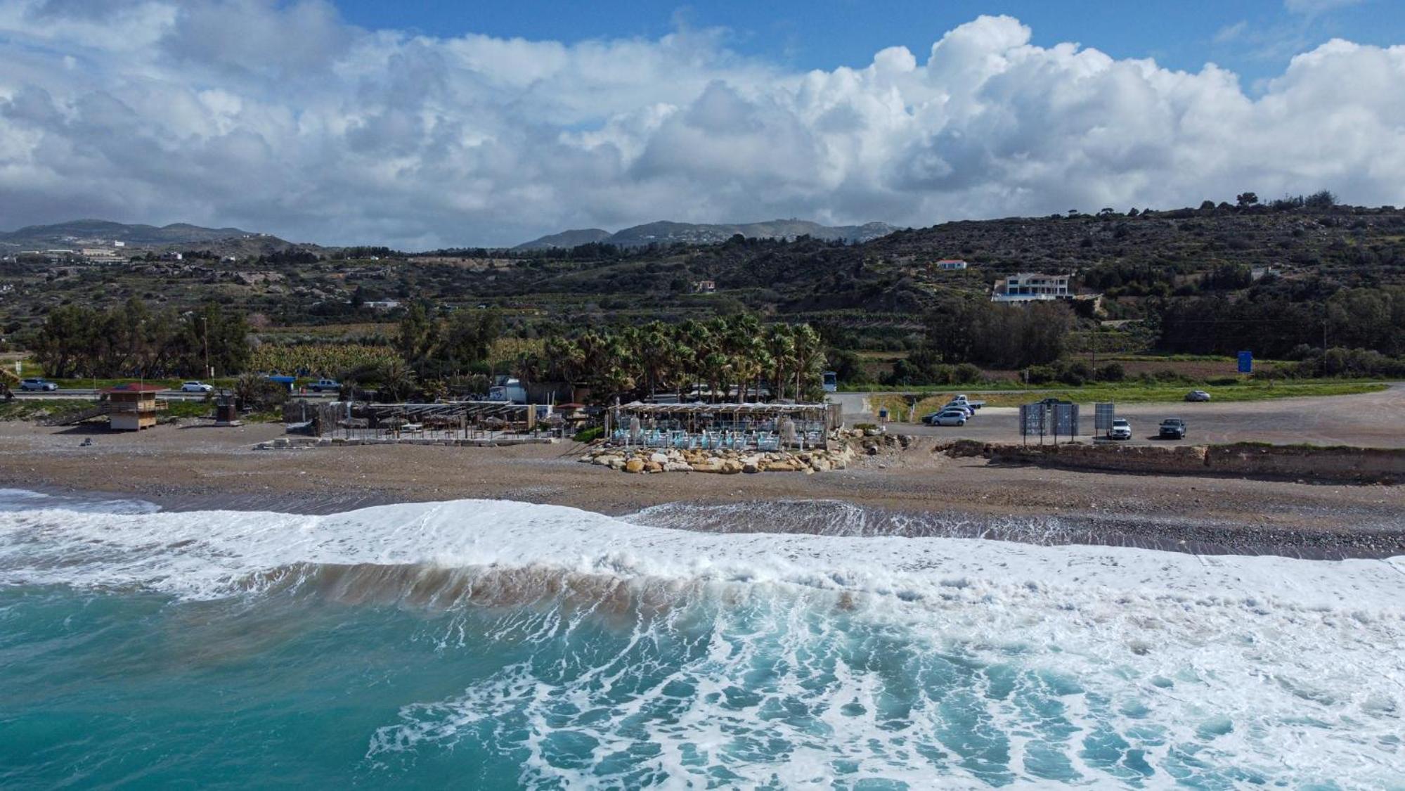 Lavi La 2B, Sea Breeze, Paphos