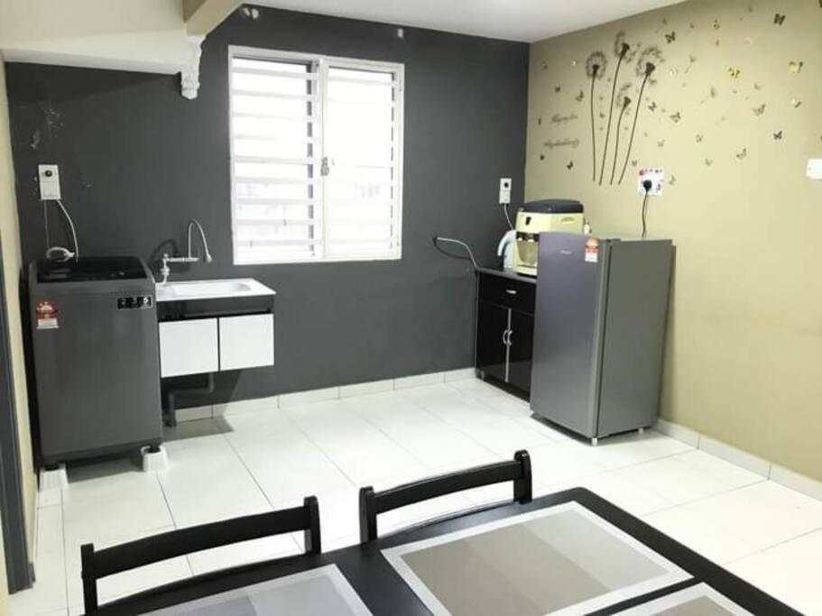 Comfortable Homestay Ipoh 6R6B 9pax SY30 photo 1