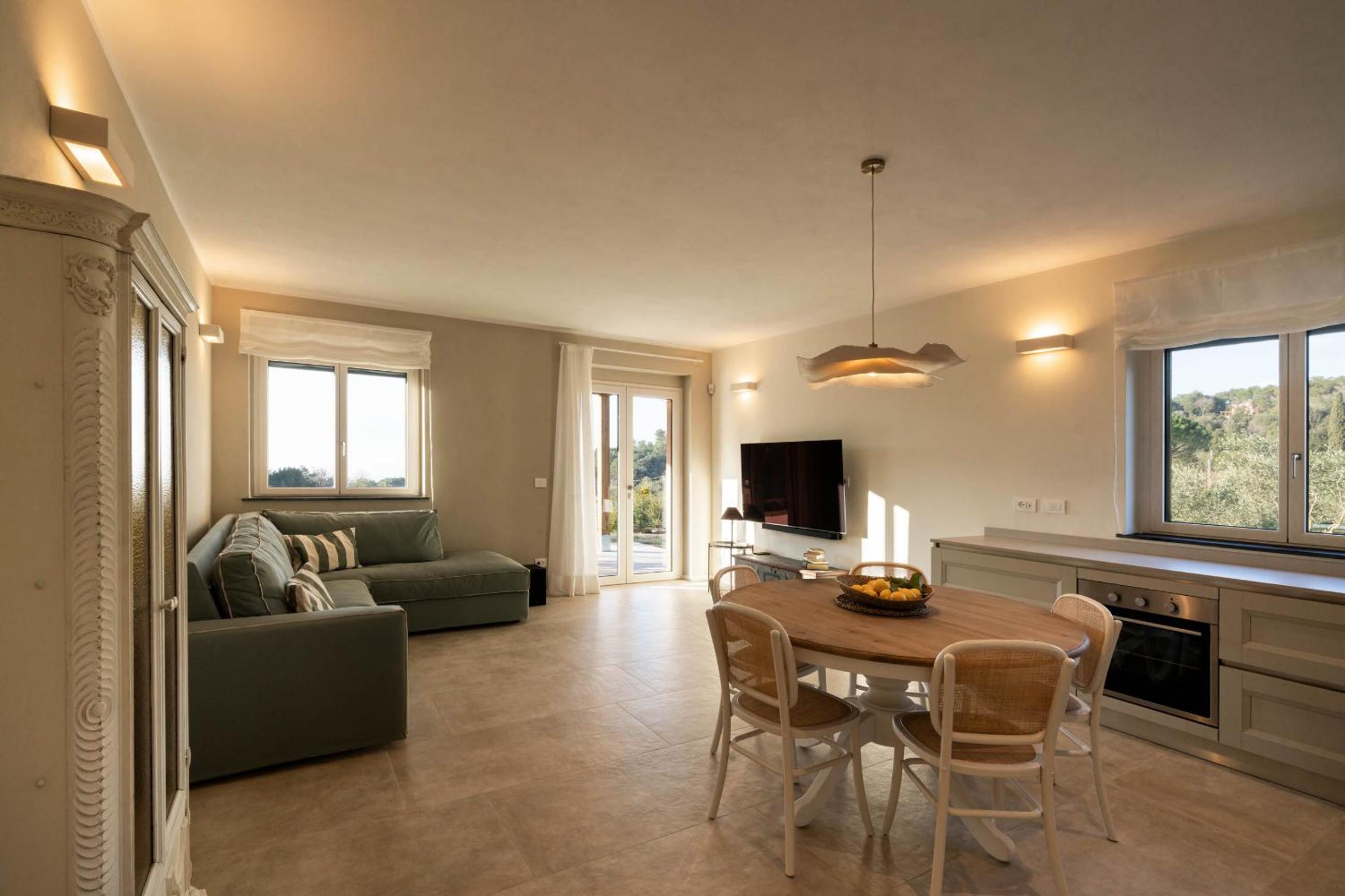 Photo 79