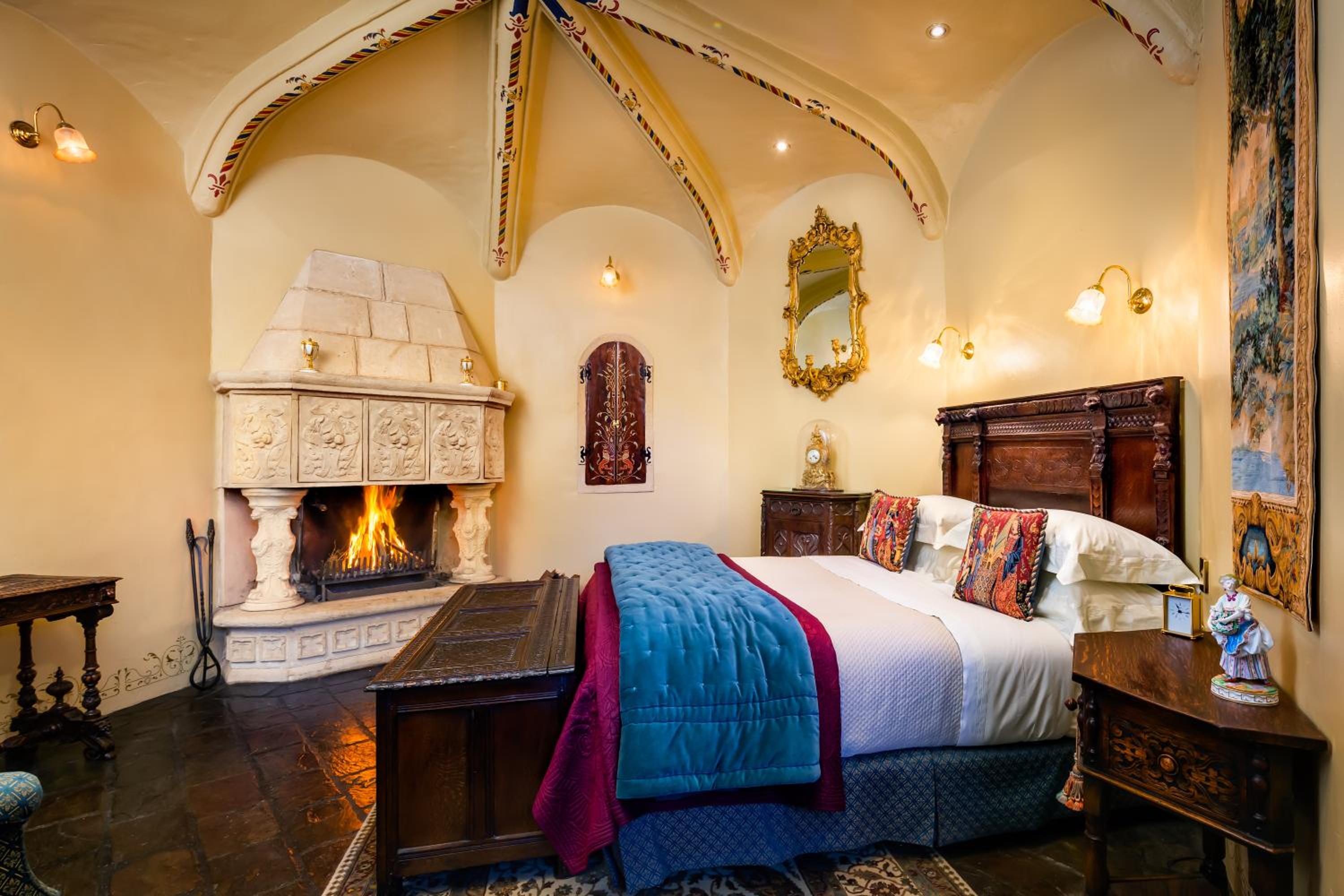 Thorngrove Manor