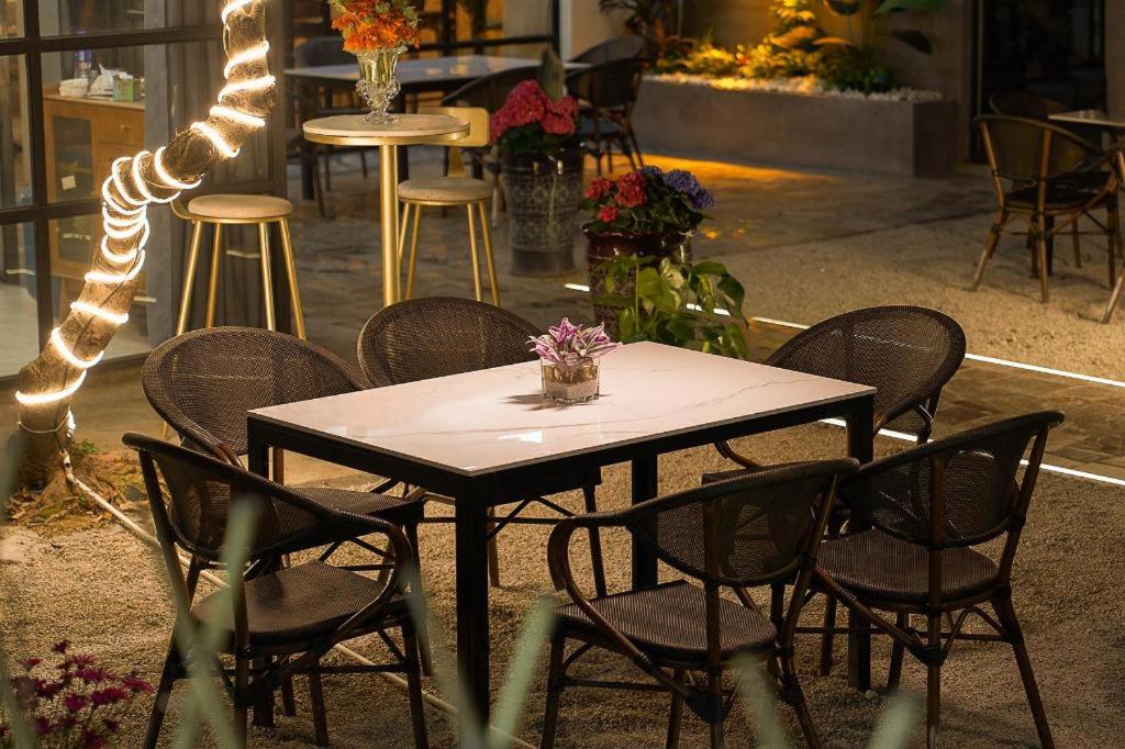 Meet Garden Hotel Baiyun International Airport