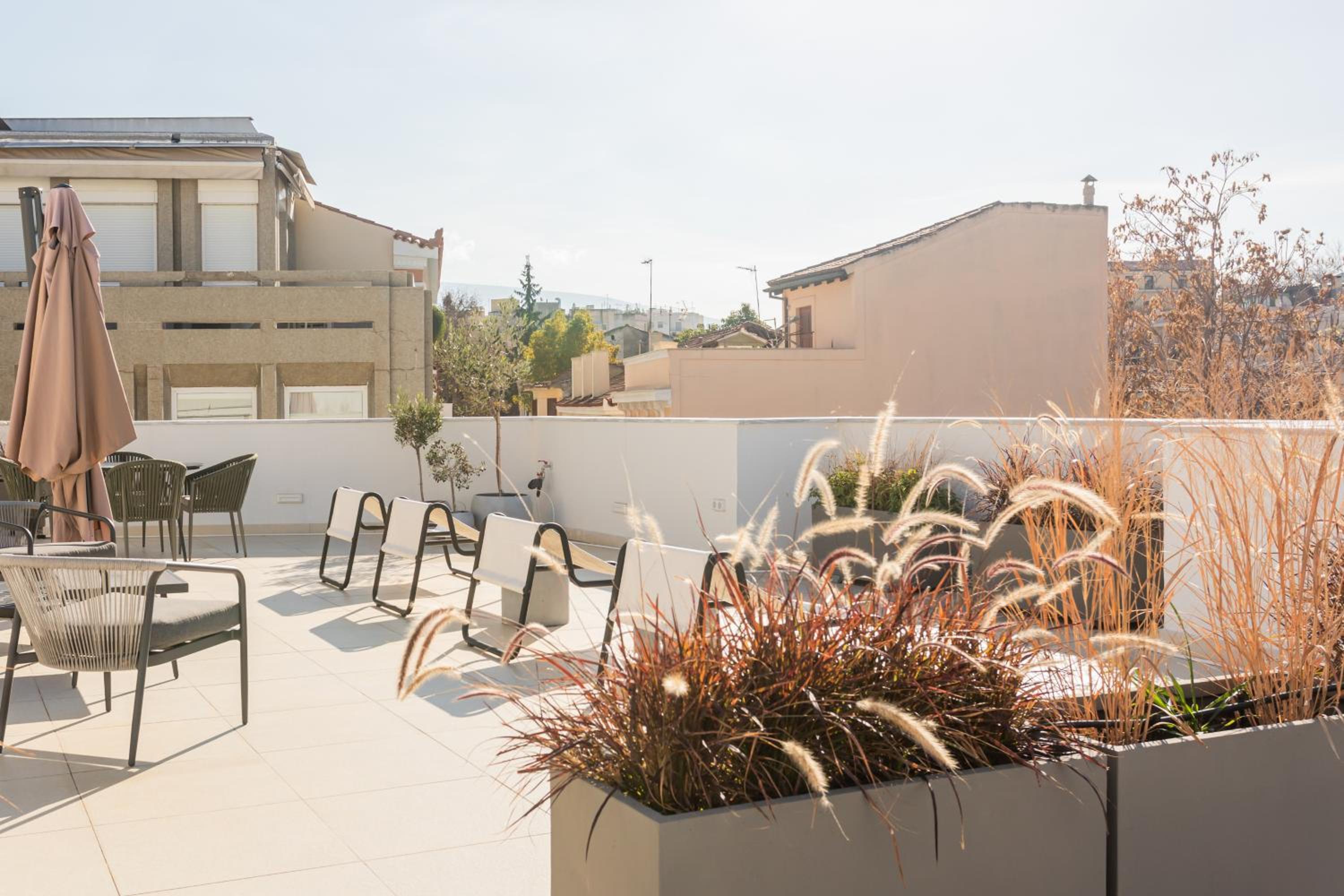 Elysian Apartments in Plaka by UPSTREET