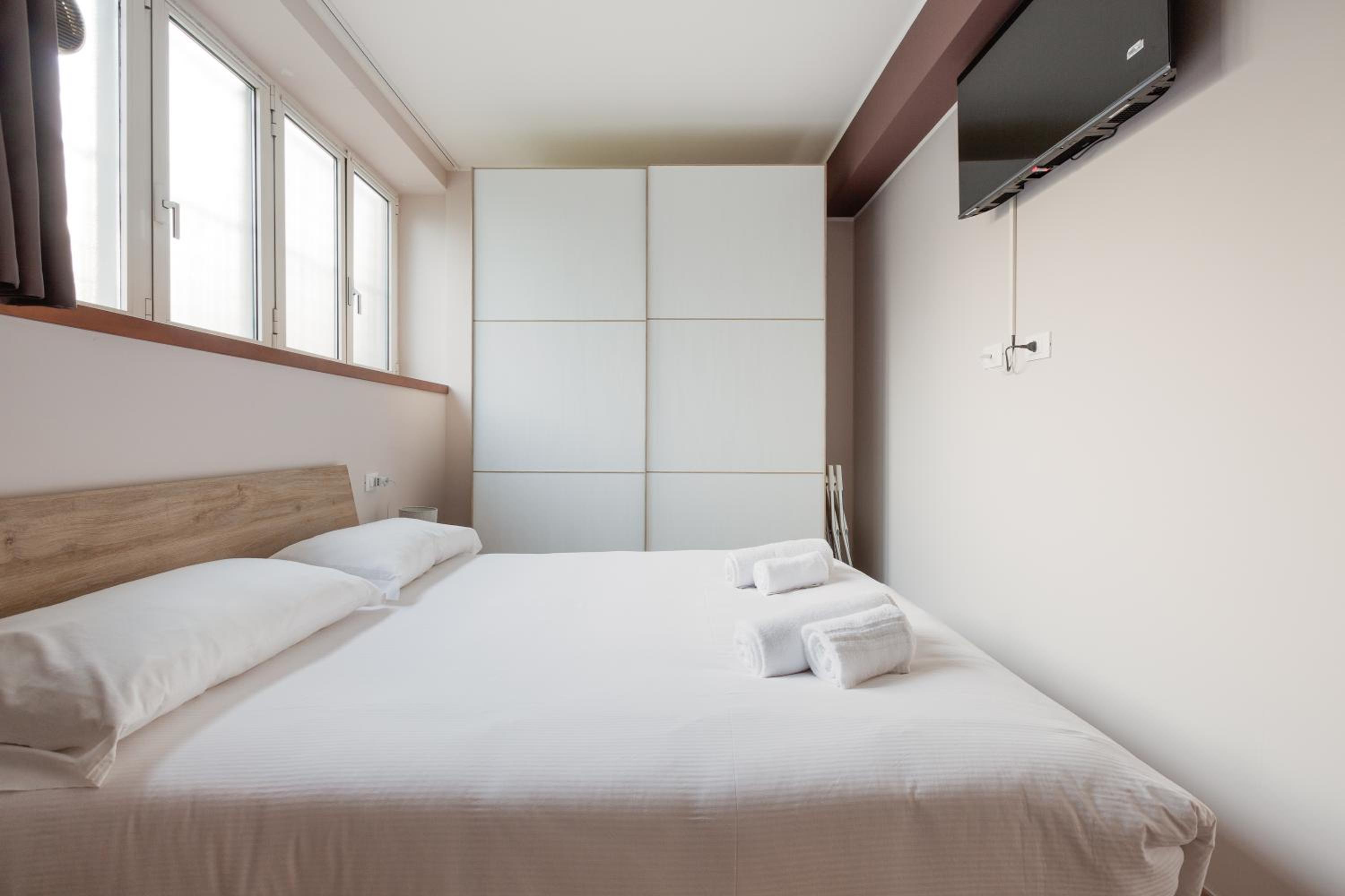 GuestHost - Affori M3 Modern and Cozy Studio
