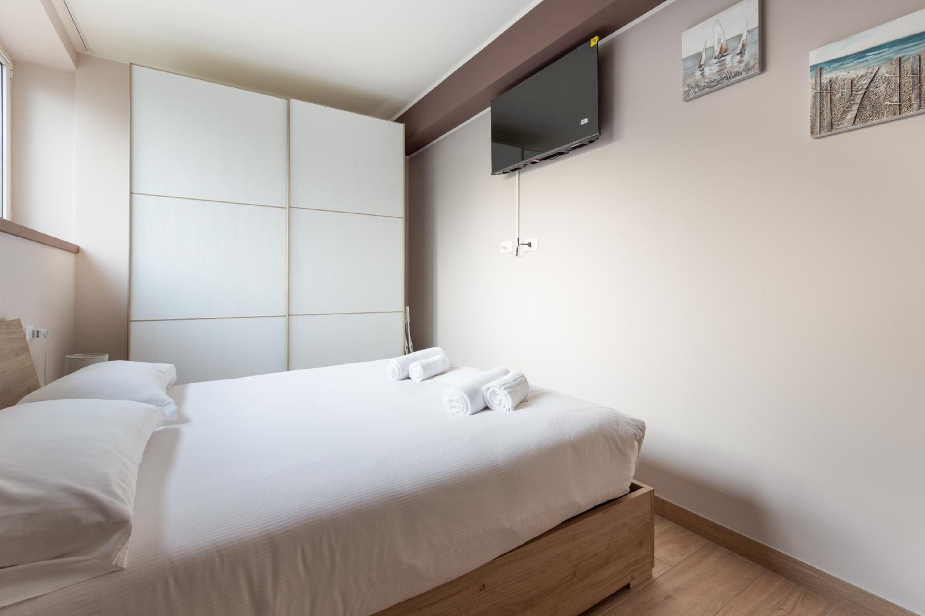 GuestHost - Affori M3 Modern and Cozy Studio