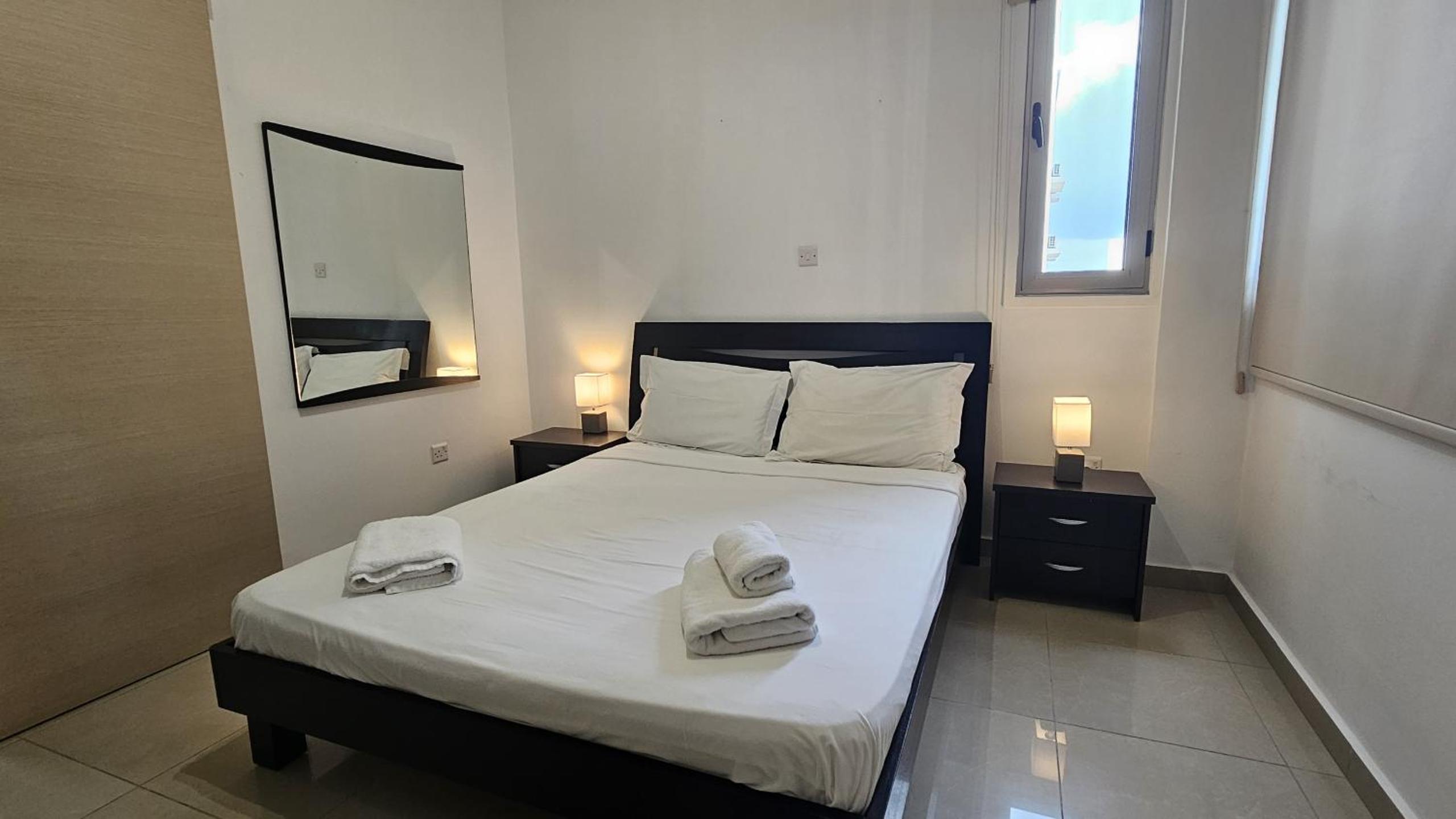 STAY White Petals Apartment