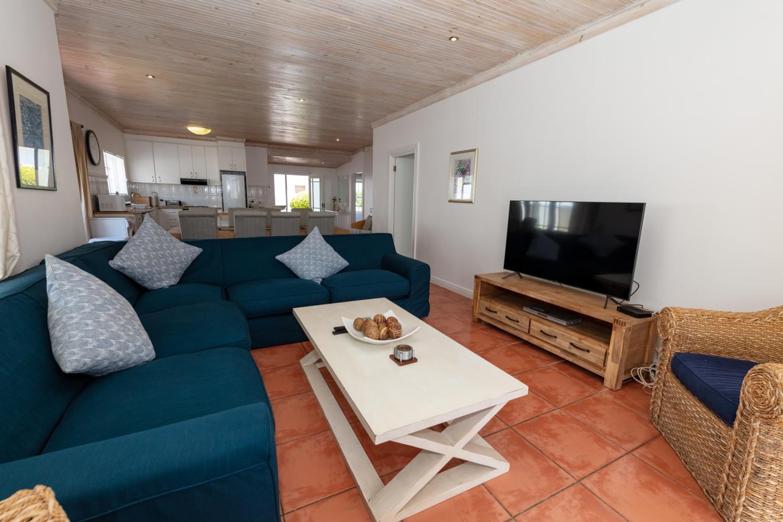 Riverclub Villas