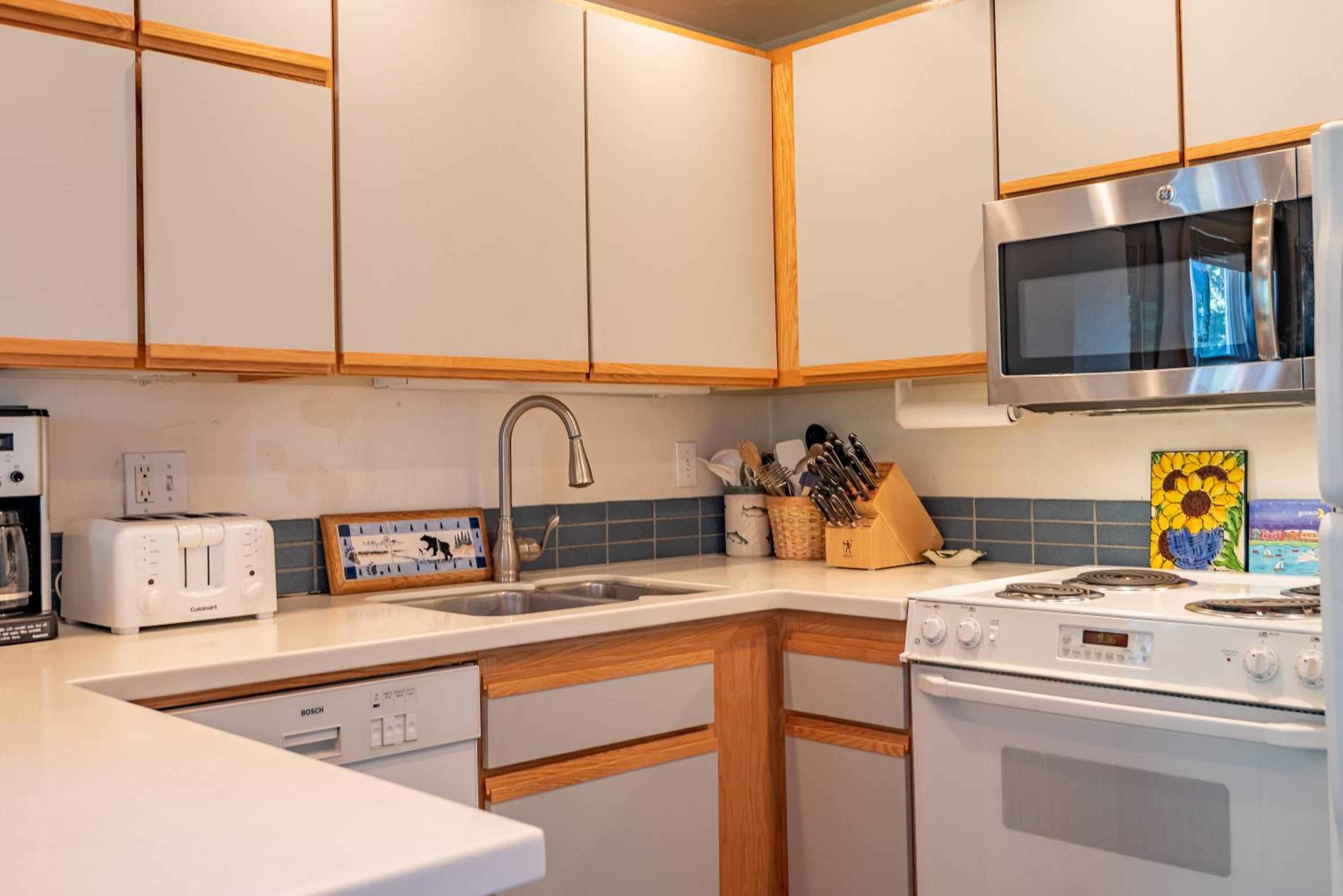 Ketchum Vacations - Edelweiss Condo 223B - Property Image 4