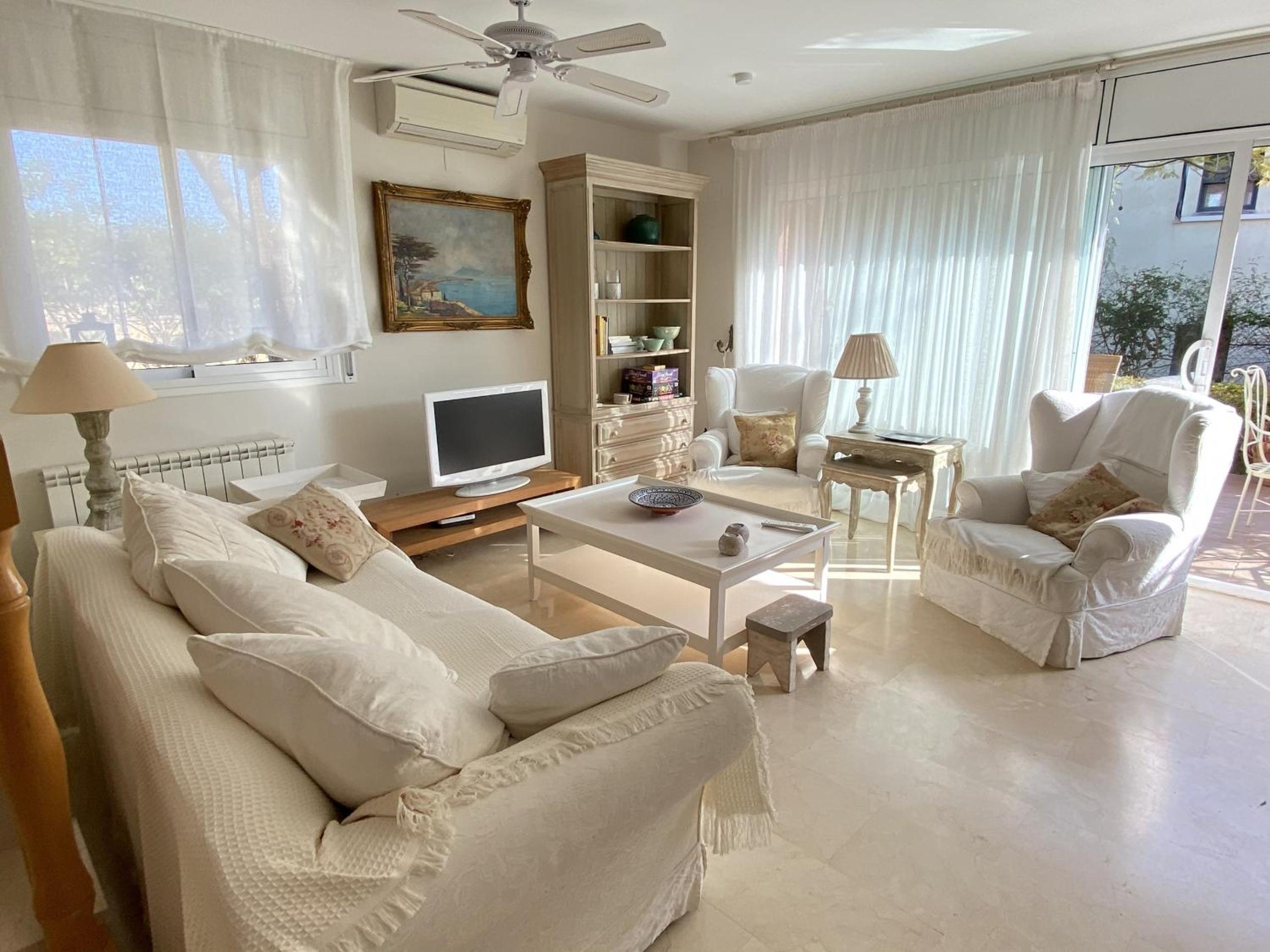 TarracoHomes-TH138 Townhouse Altafulla cerca del Castillo