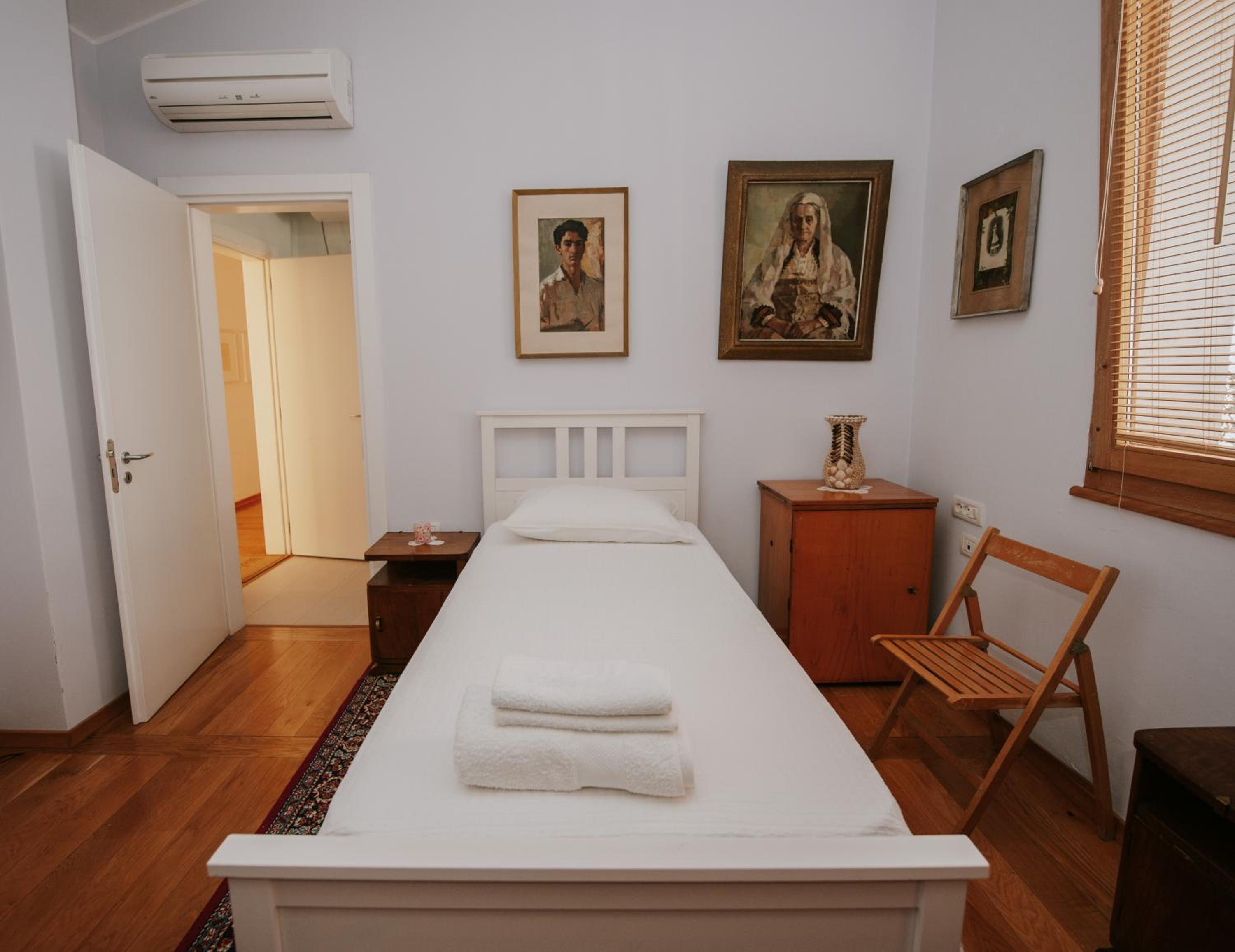 Art House