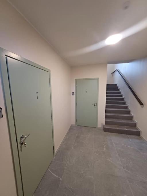 Nadmar hostel apartment, no.1 view 2
