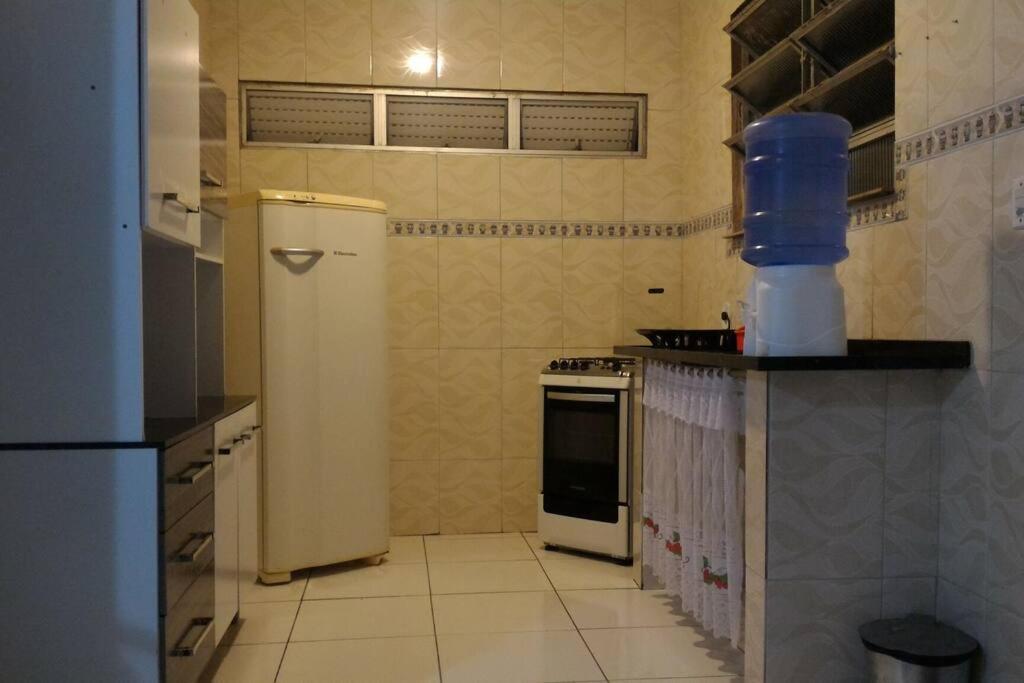 MARAVILHOSA CASA EM BÚZIOS AO LADO DO CENTRO