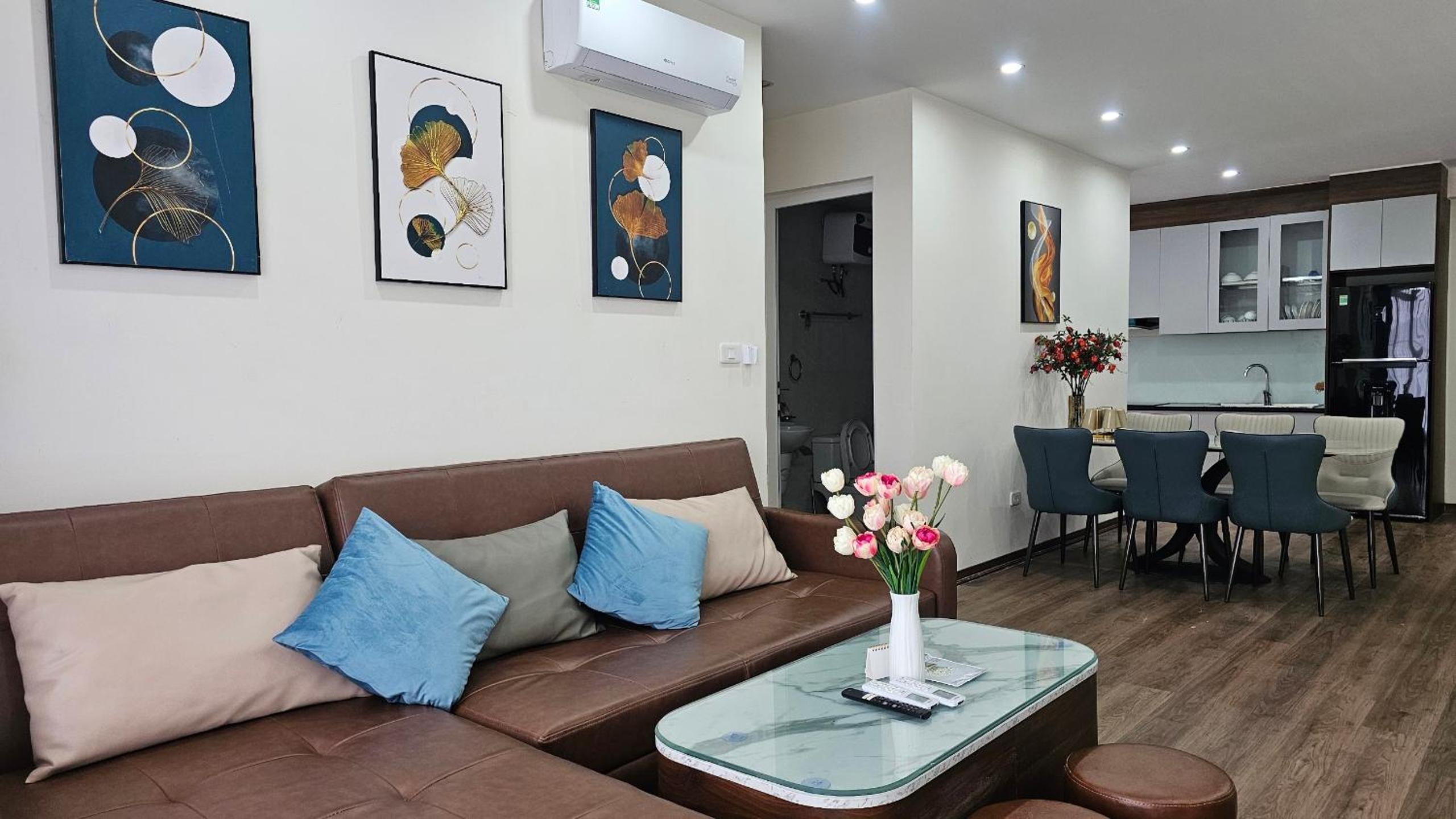 Newlife Tower- by Greenbay Premium homestay Hạ Long Bay view 4