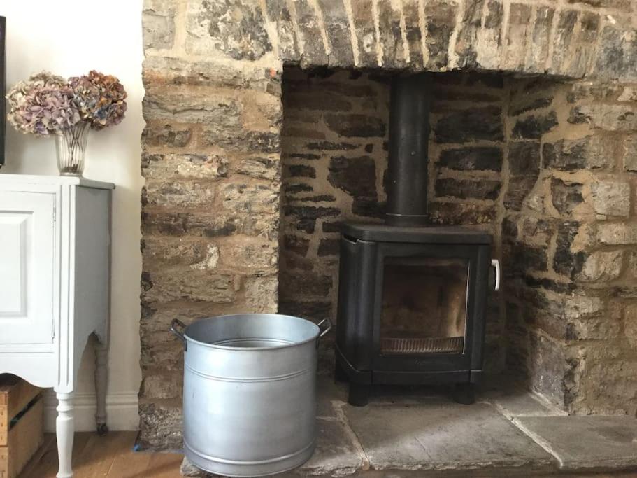 Quay Cottage Llandeilo view 2