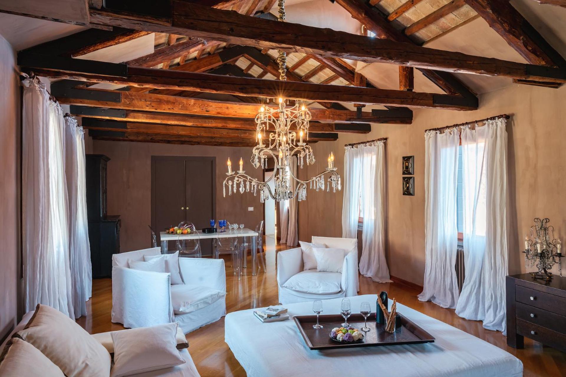 Ca' Navagero Apartments