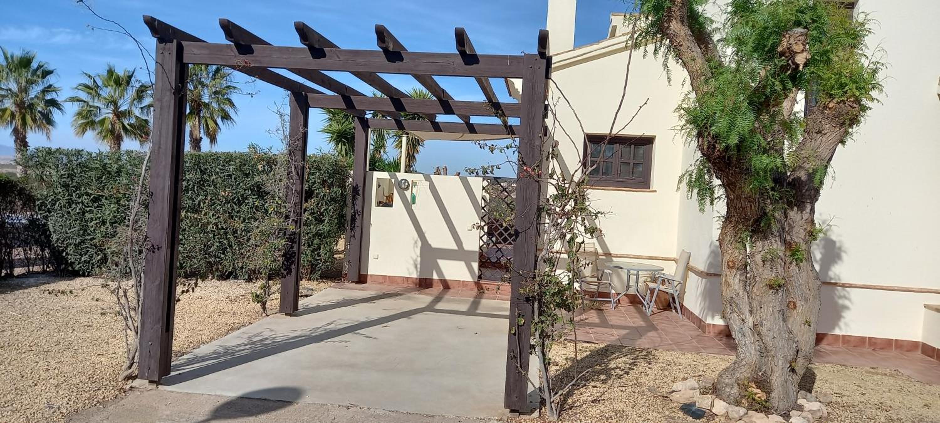 HL 005 Holiday Rentals 3 bedroom 2 bathroom villa view 4