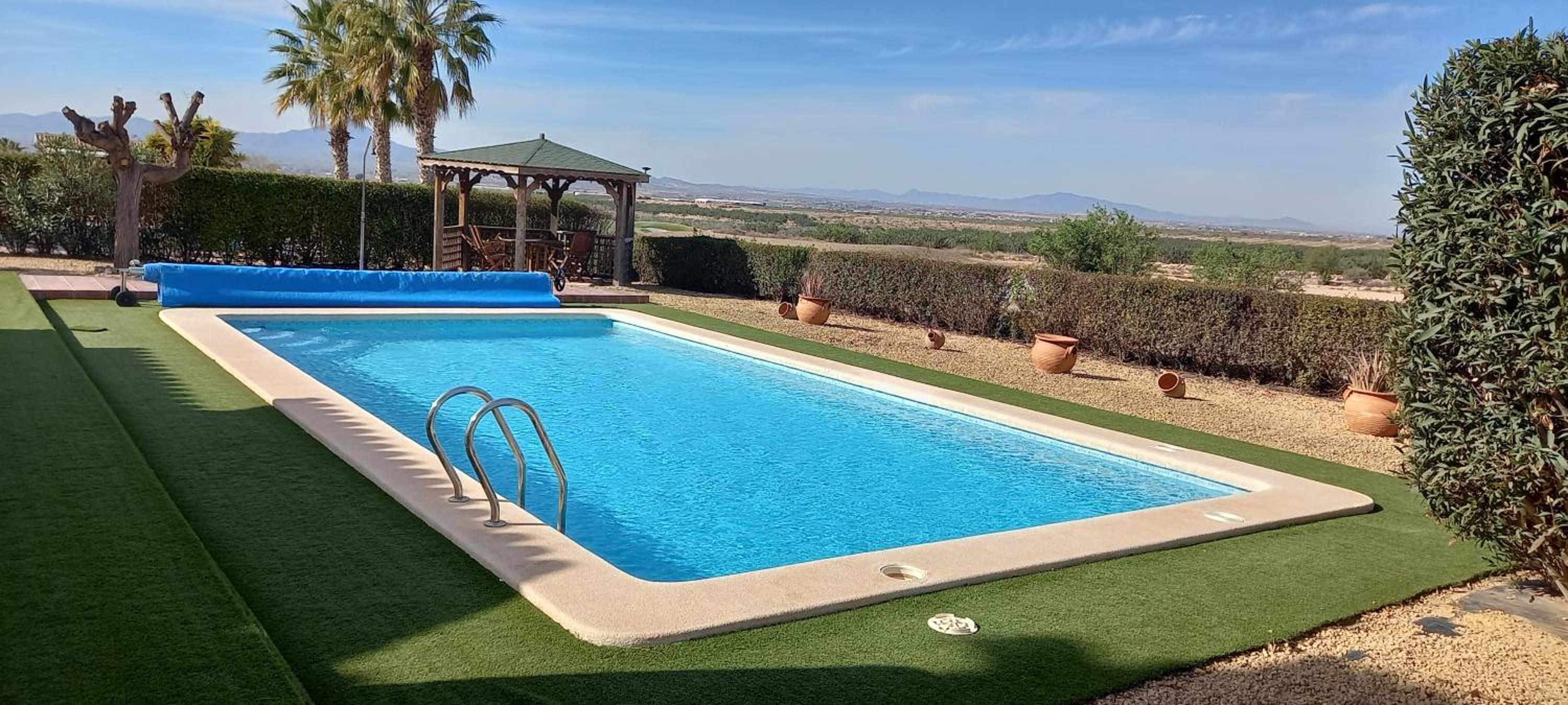 HL 005 Holiday Rentals 3 bedroom 2 bathroom villa view 2