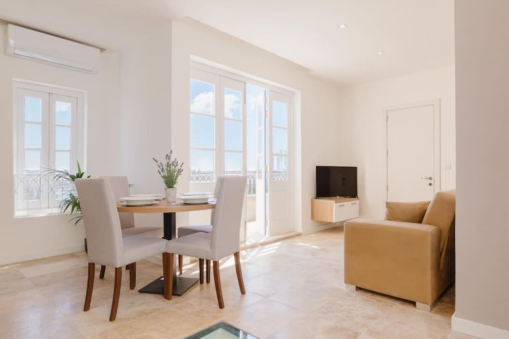 Rare Valletta Suite Seaview Penthouse - Garden VIEW - WiFi