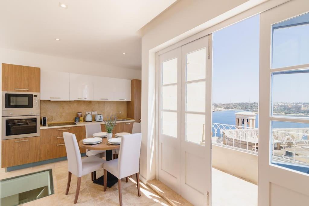 Rare Valletta Suite Seaview Penthouse - Garden VIEW - WiFi