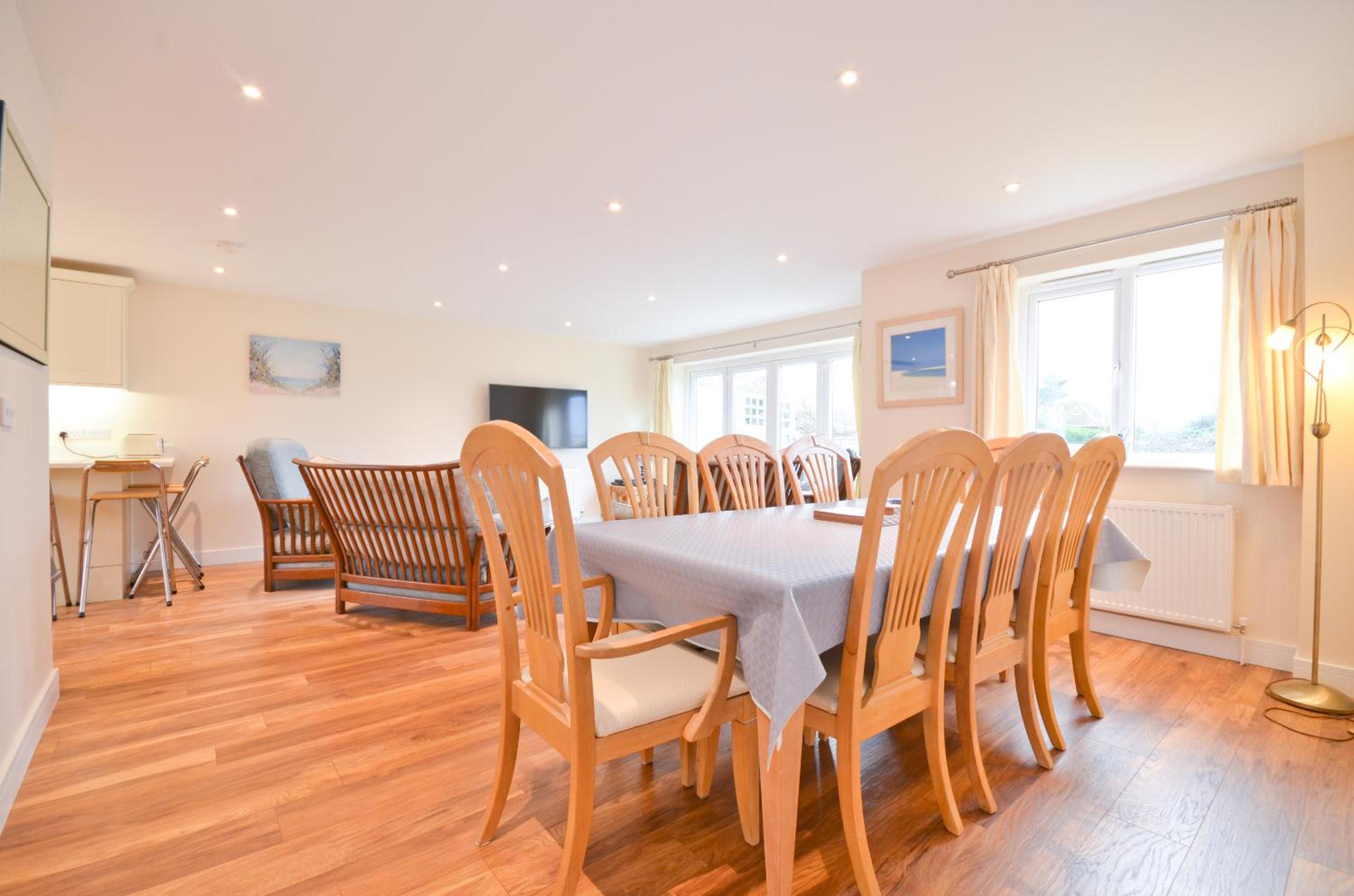 Sandown Vacations - Bay Reach - Property Image 20