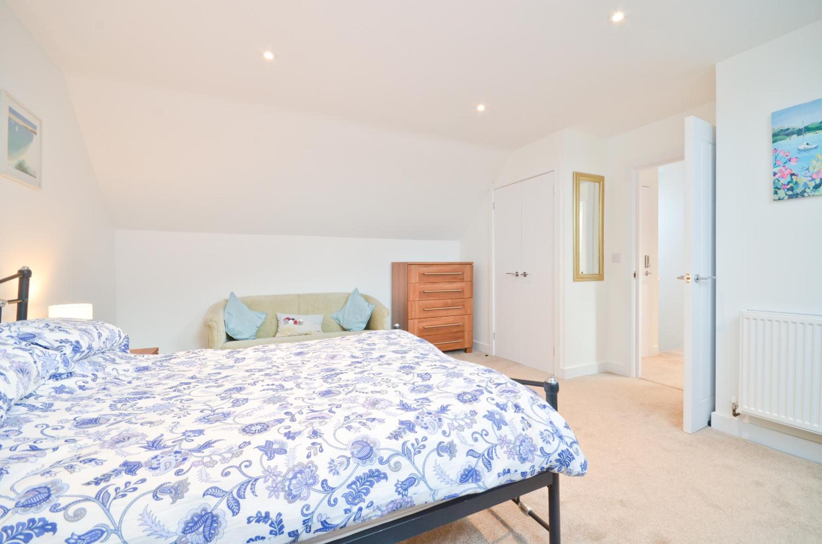 Sandown Vacations - Bay Reach - Property Image 4