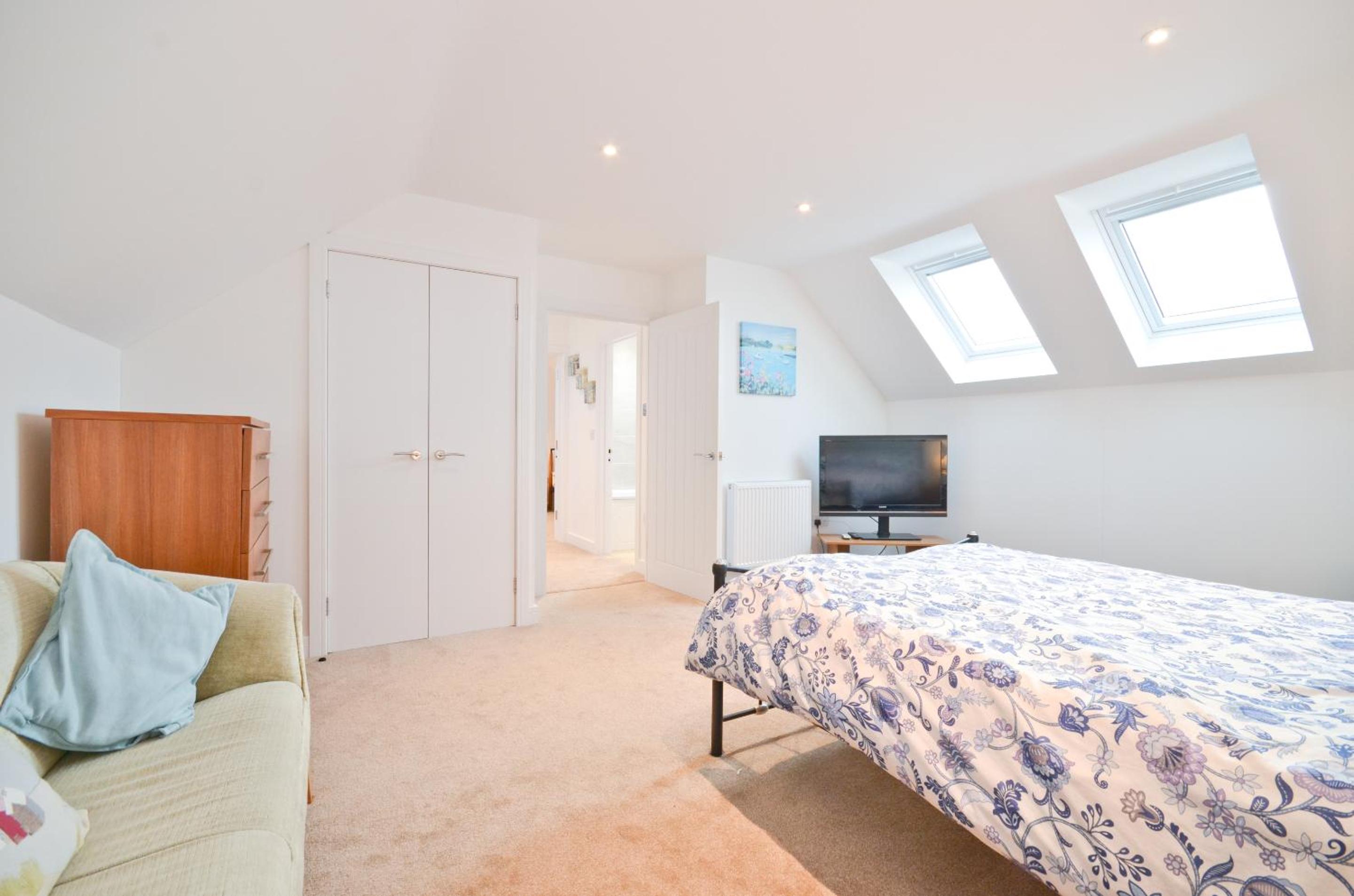 Sandown Vacations - Bay Reach - Property Image 18