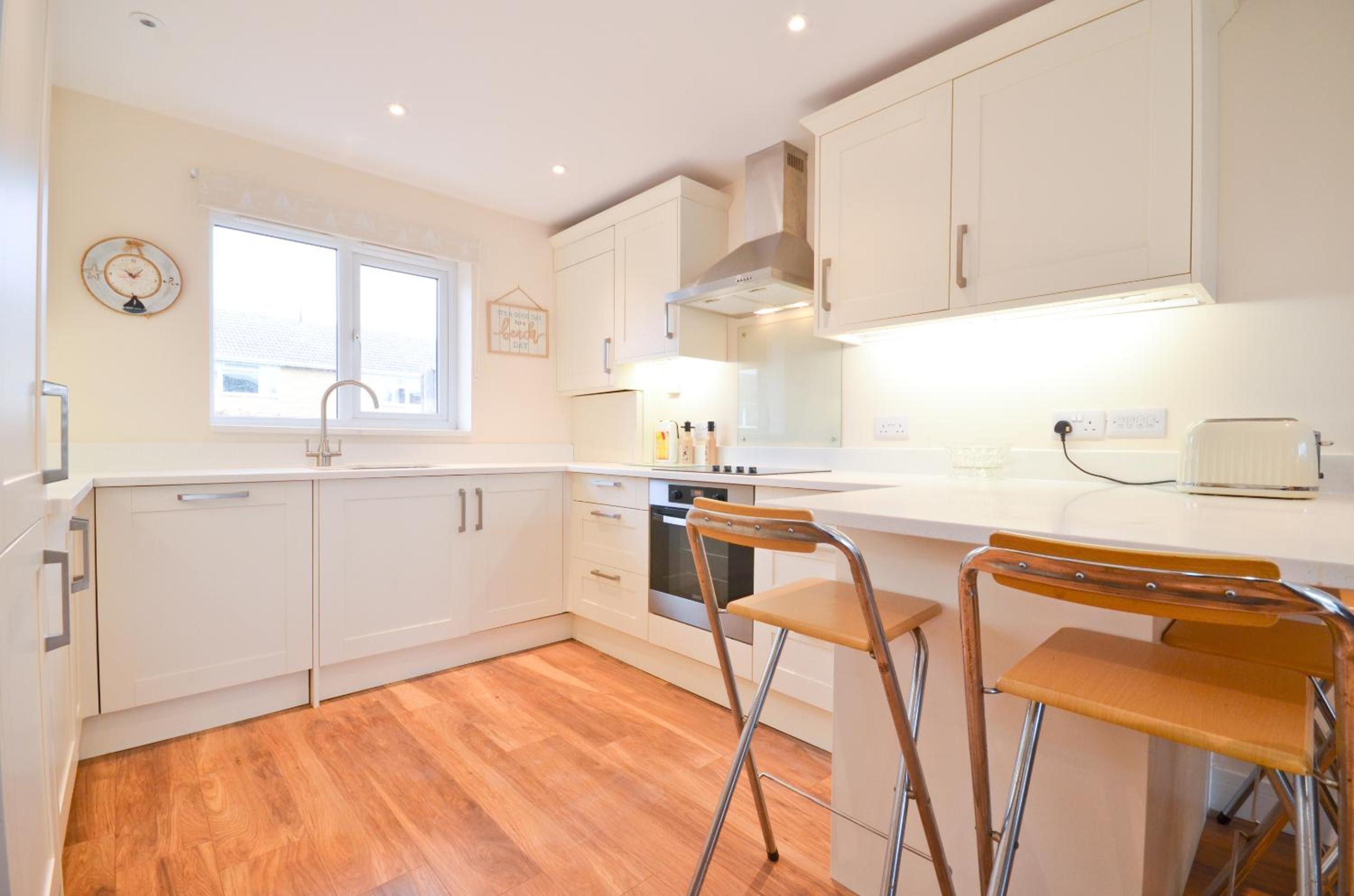 Sandown Vacations - Bay Reach - Property Image 12