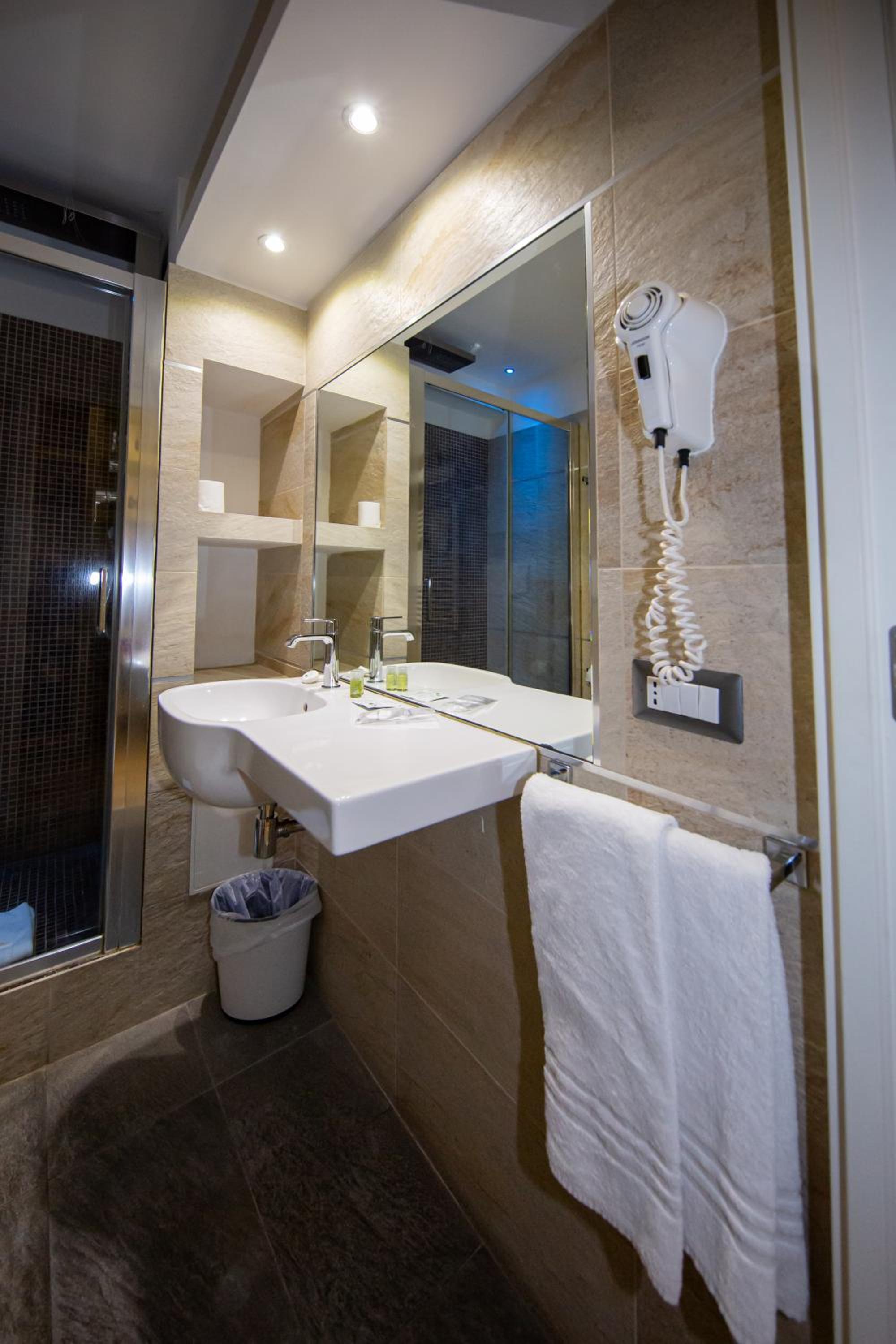Corso Suite 107 Rooms Wellness & Spa