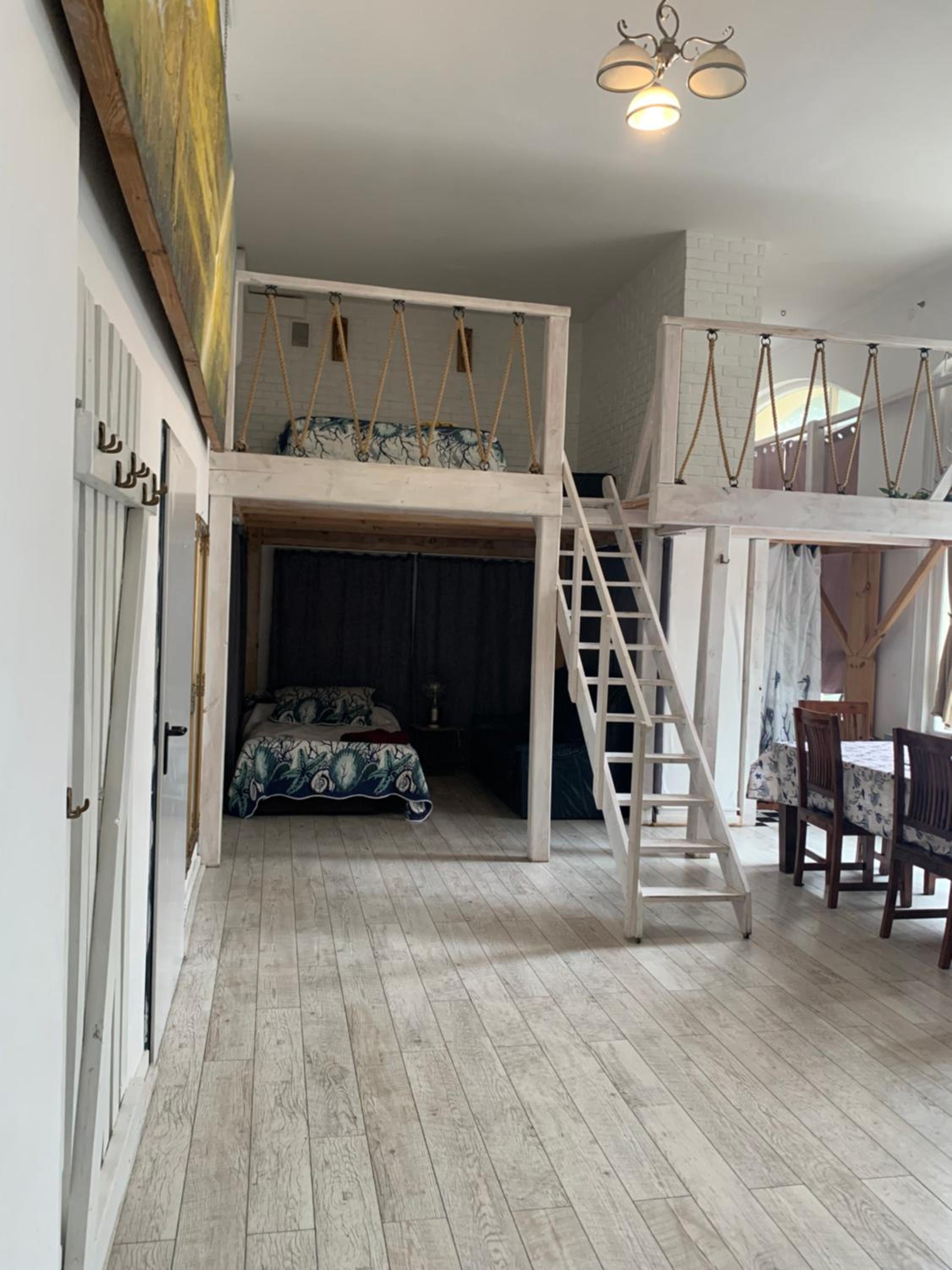 Amazing Art Loft / City Centrum/ Free Parking