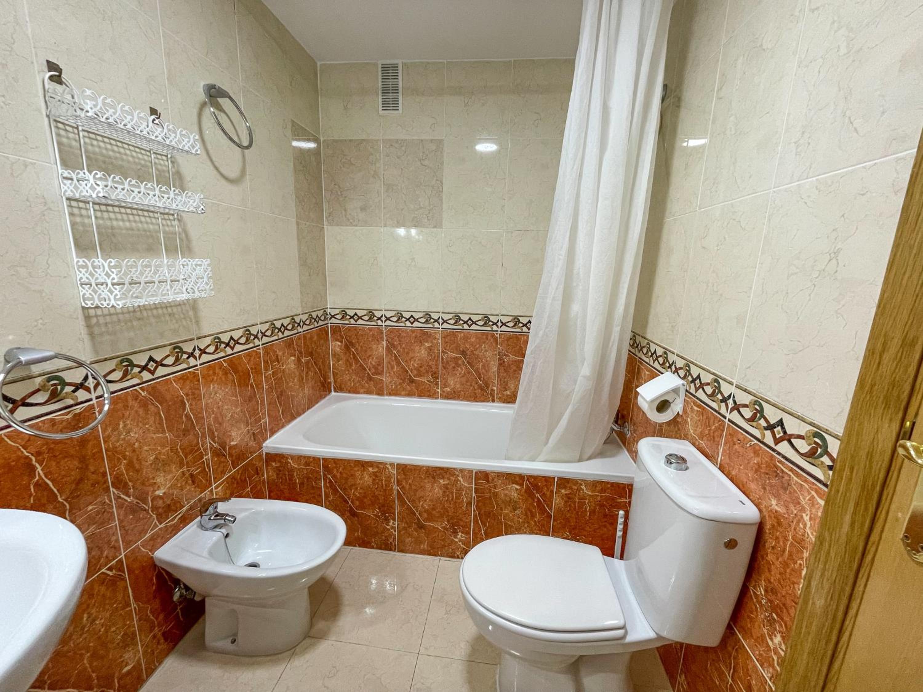 Oropesa del Mar Vacations - Apartamentos Acapulco Marina D'Or 1o linea 3000 - Property Image 3