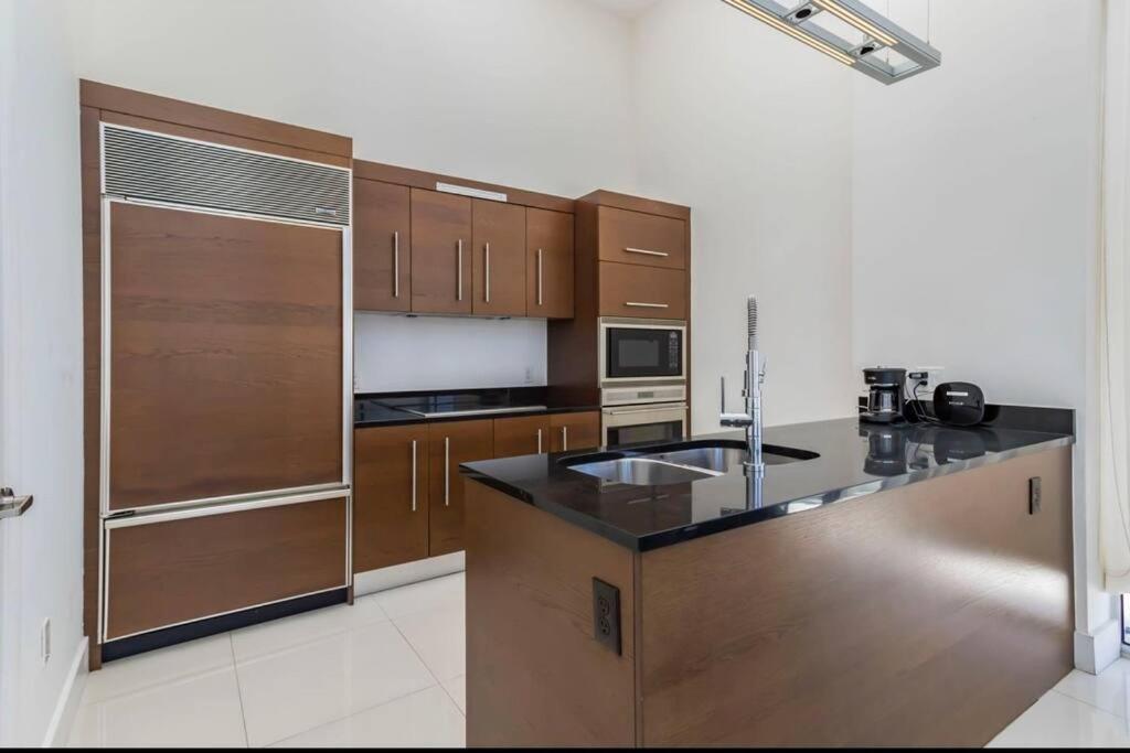 Beautiful Double Ceilings W Residences Brickell