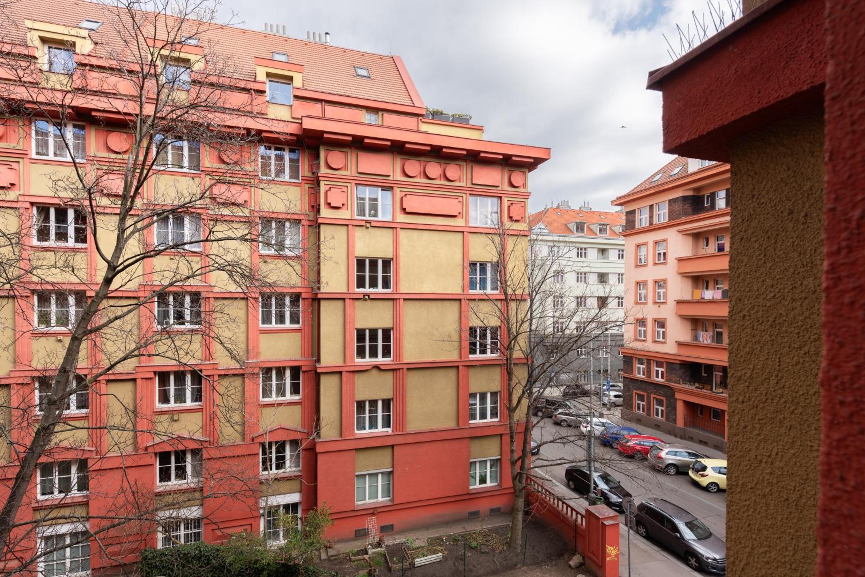 Gallery Apartment