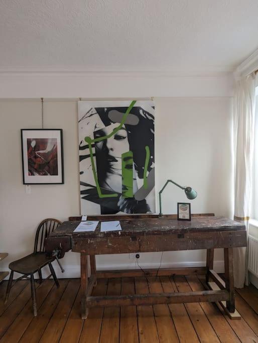 Glenroy Arts gallery meets living space view 2