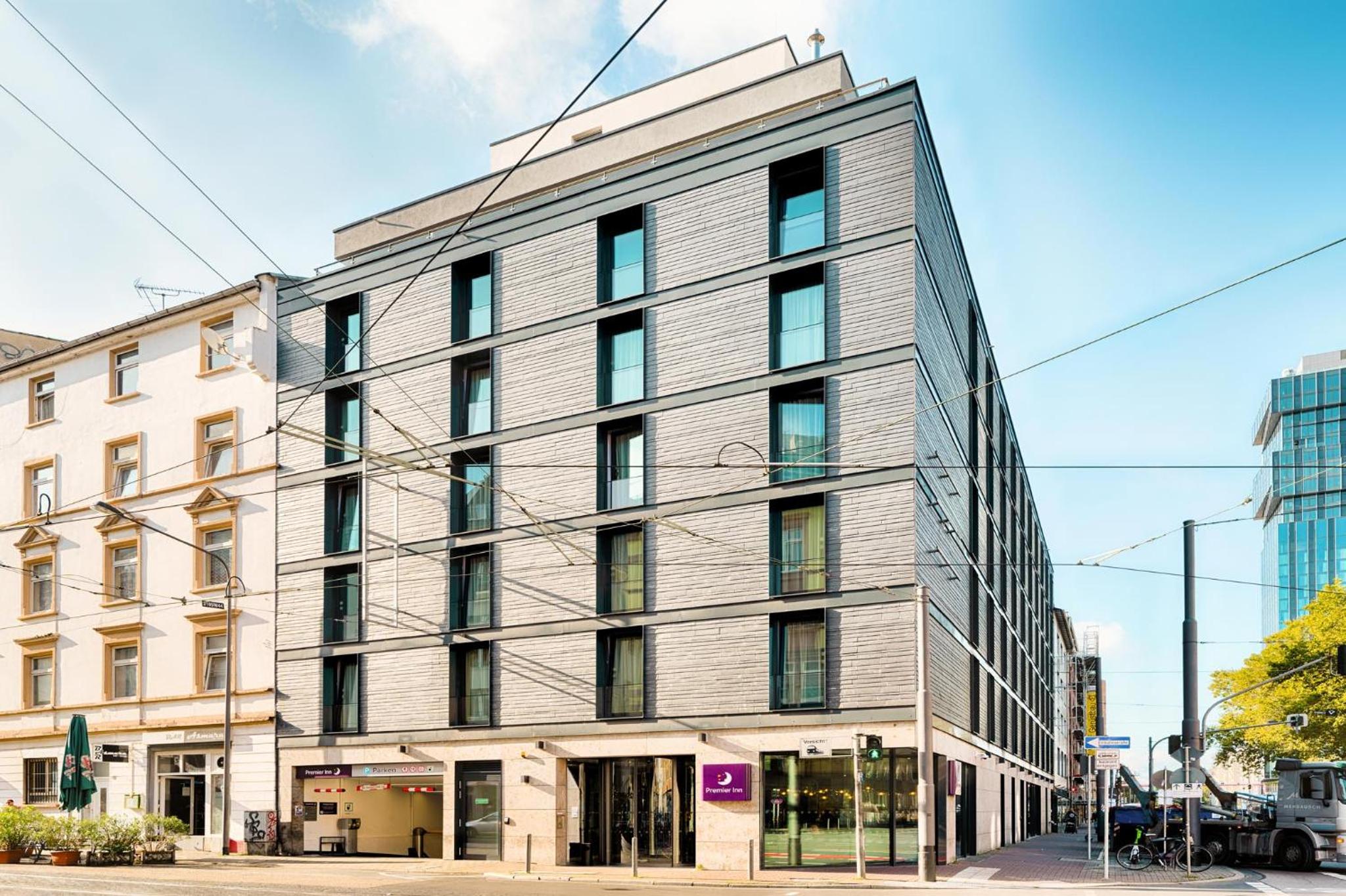 Premier Inn Frankfurt City Europaviertel - Property Image 50