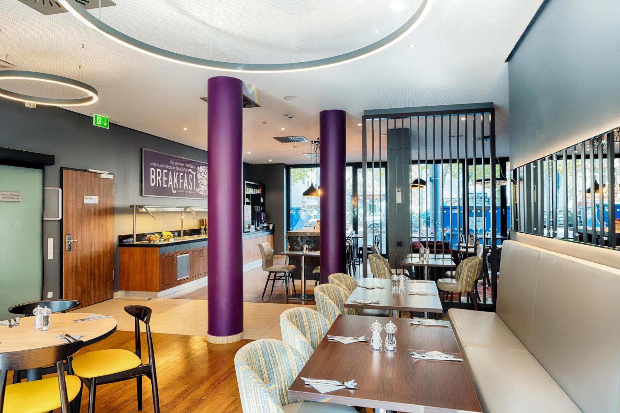 Premier Inn Frankfurt City Europaviertel - Property Image 8