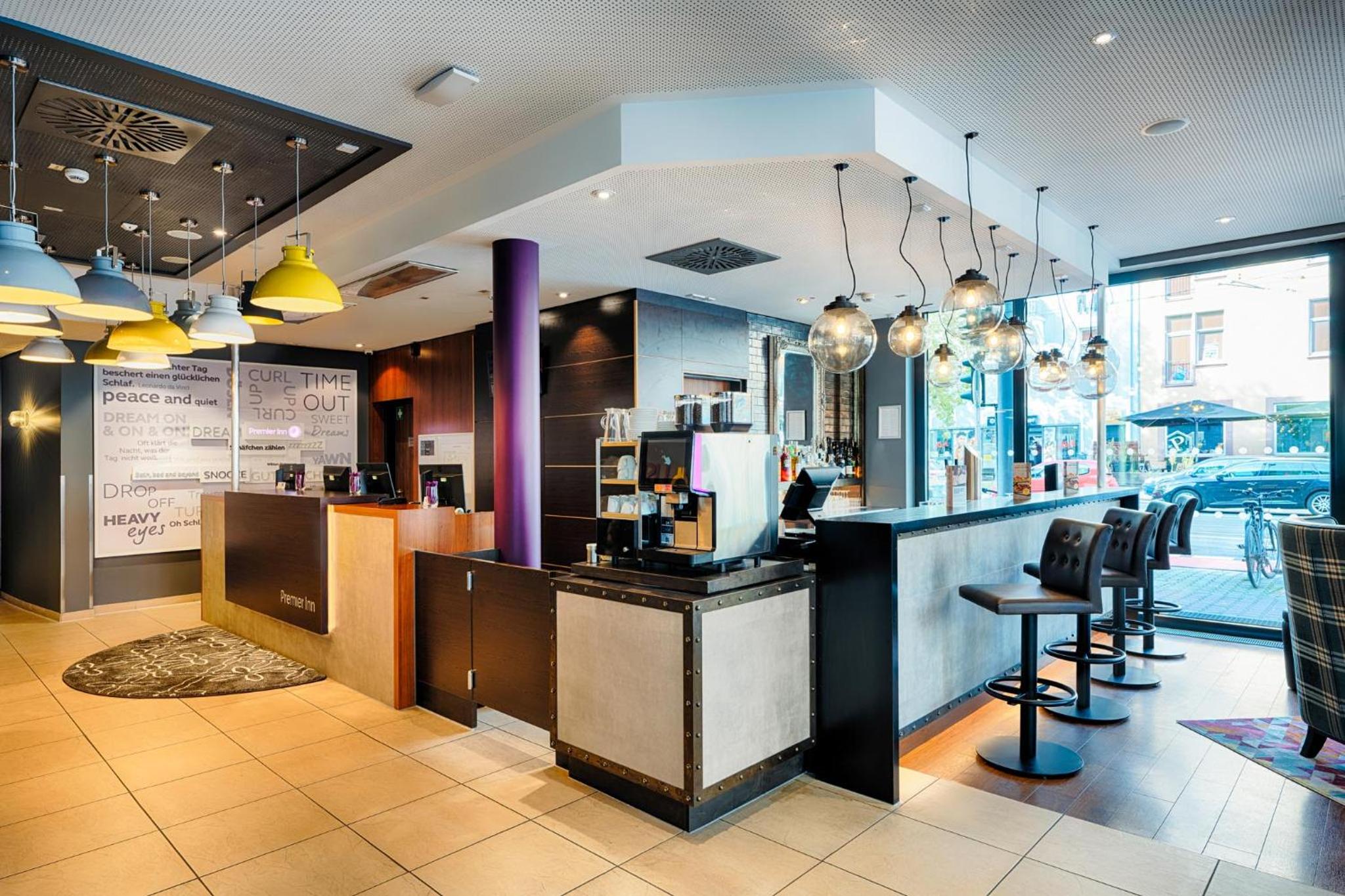 Premier Inn Frankfurt City Europaviertel - Property Image 6