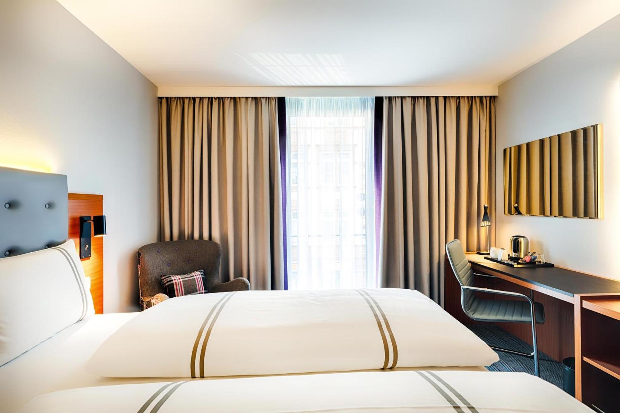 Premier Inn Frankfurt City Europaviertel - Property Image 11