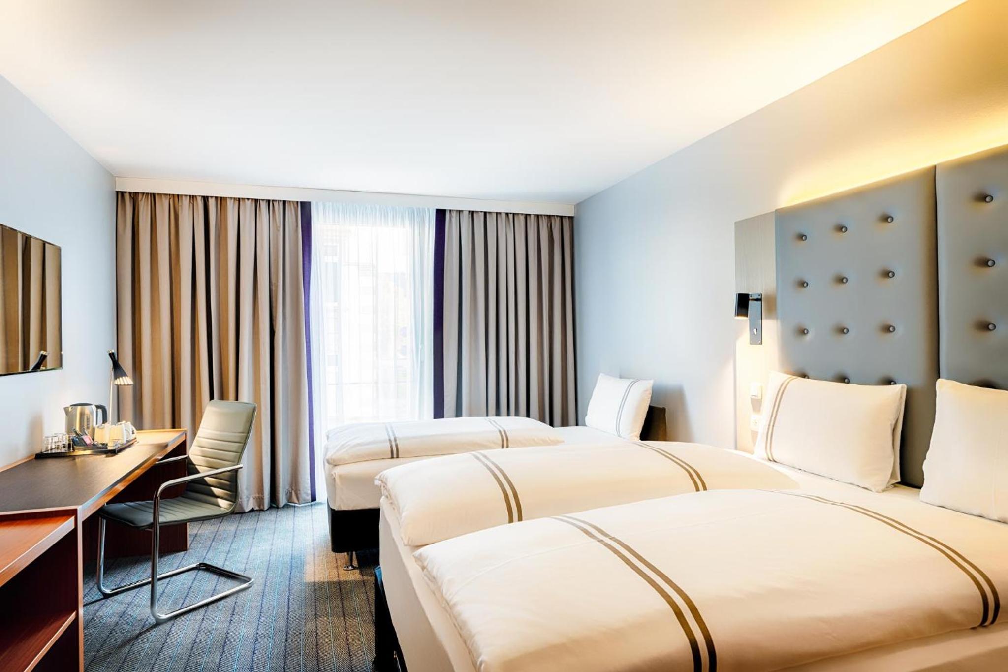 Premier Inn Frankfurt City Europaviertel - Property Image 25