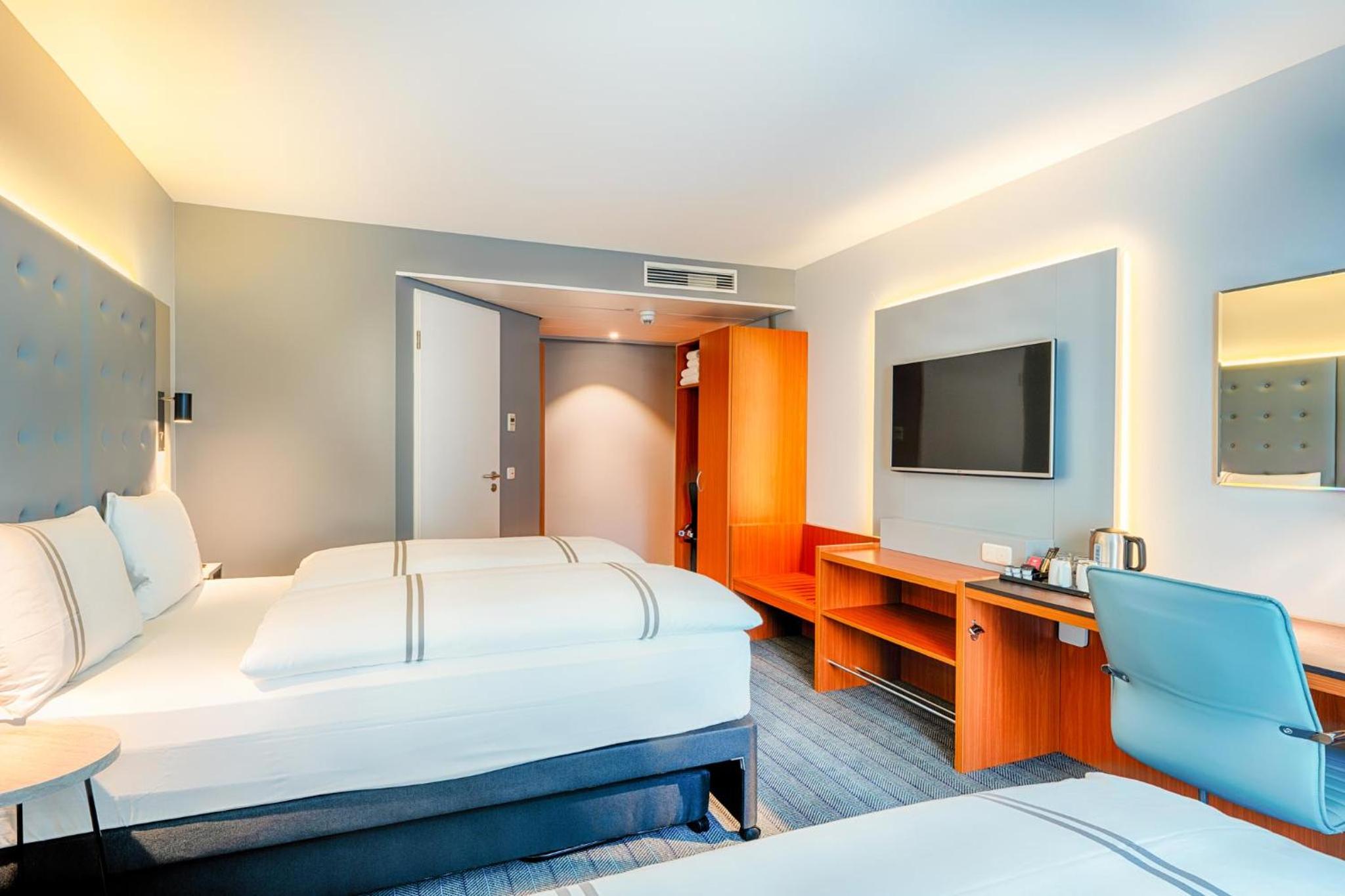 Premier Inn Frankfurt City Europaviertel - Property Image 18