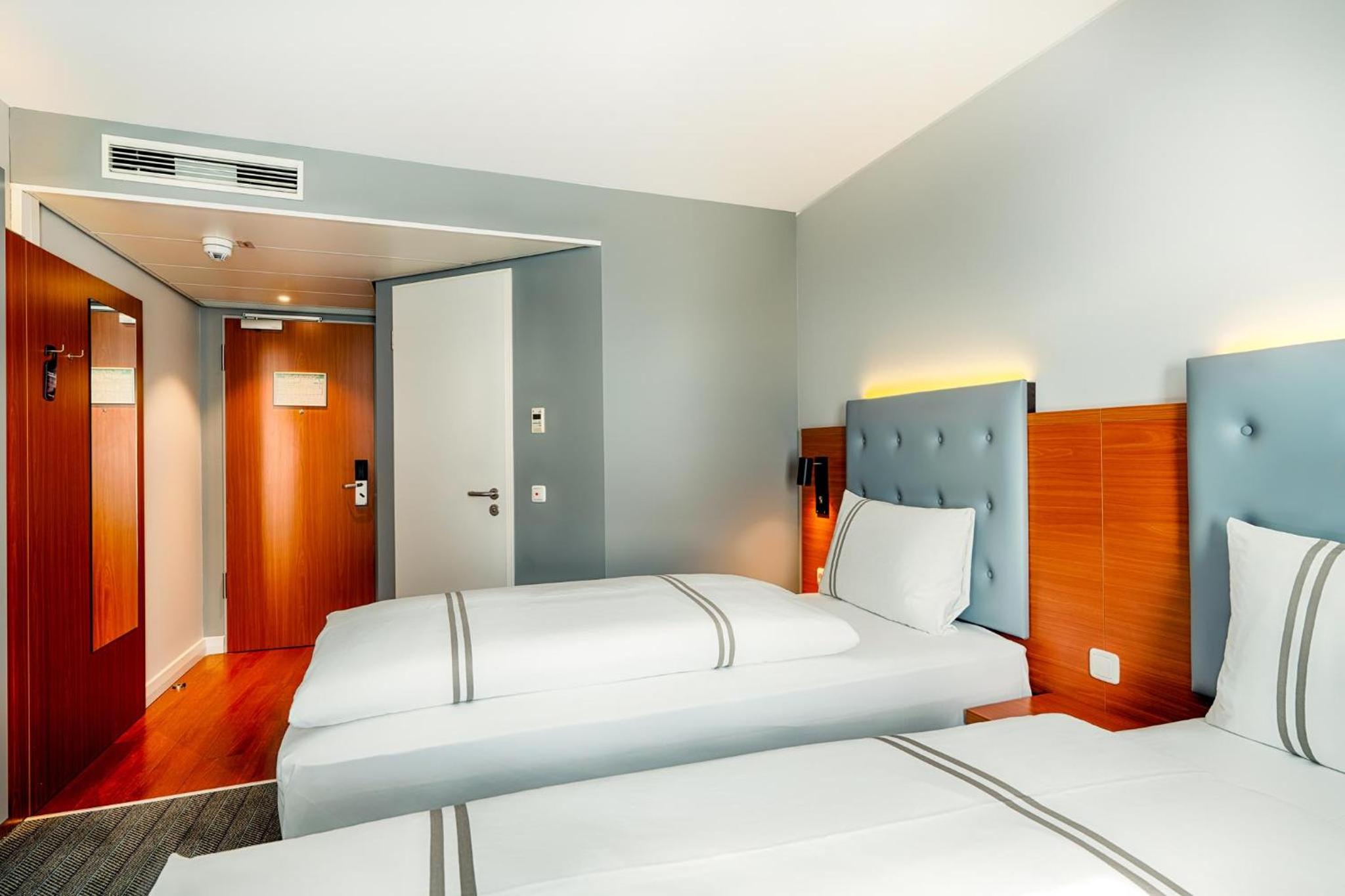 Premier Inn Frankfurt City Europaviertel - Property Image 28