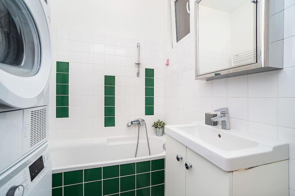 Elegant 2 - bedroom Apartment with Balcony and Parking
