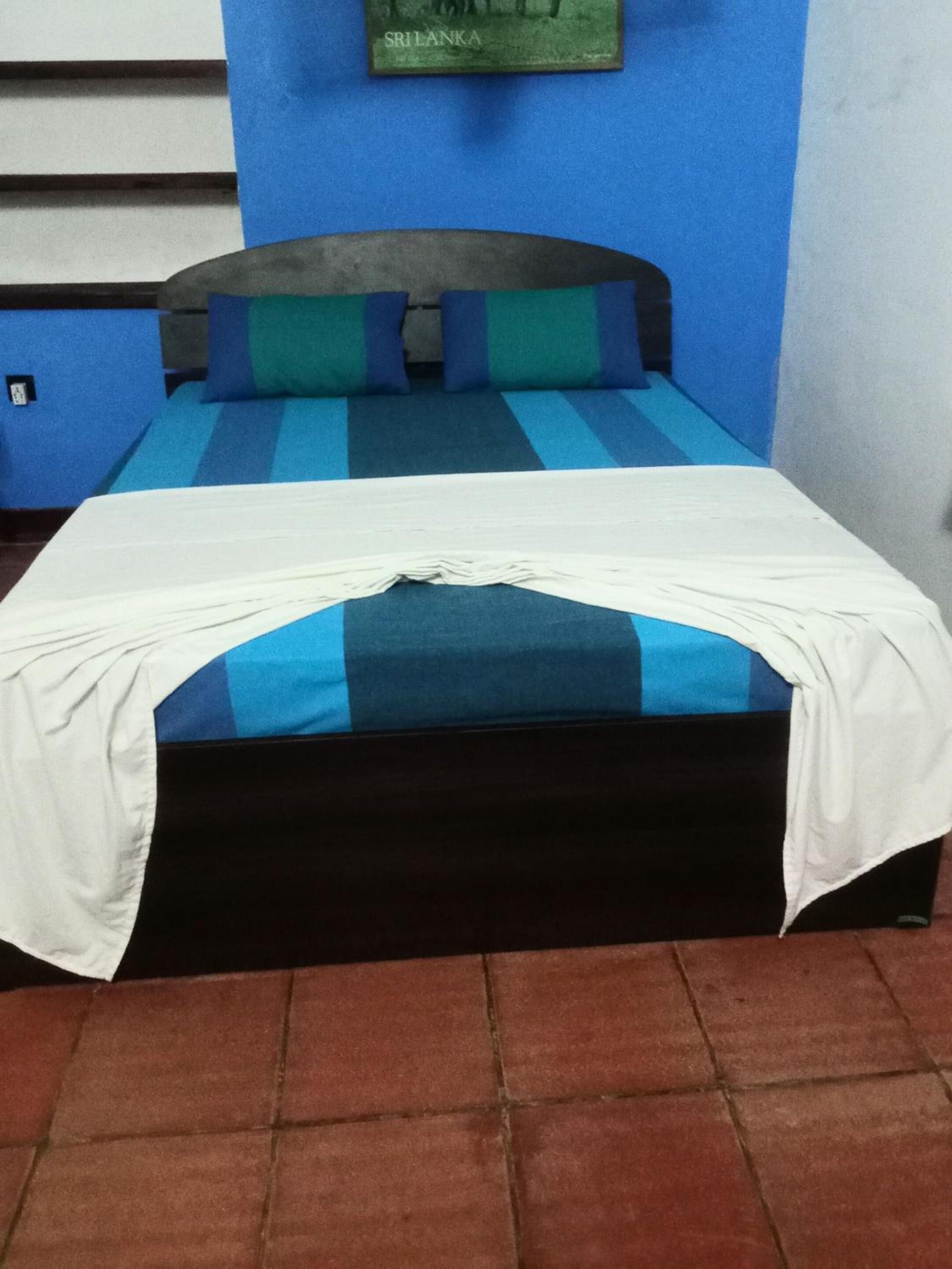 Photo 12
