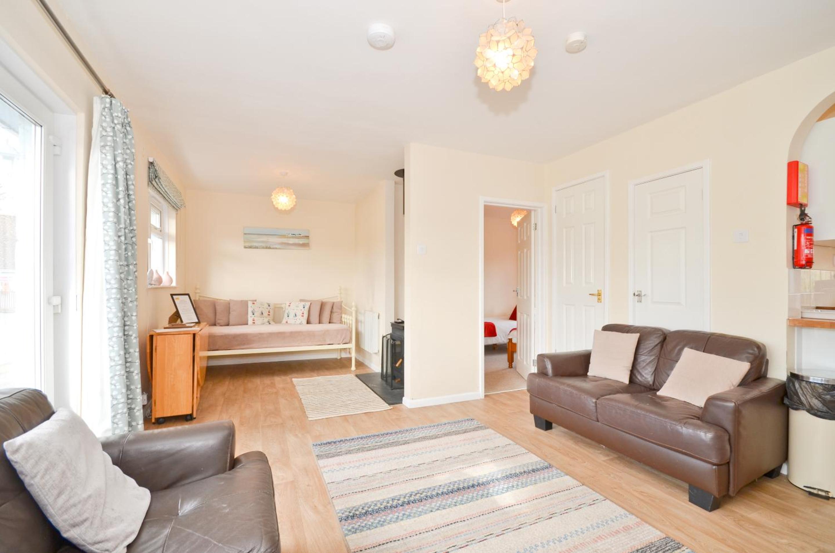 23 Tollgate Cottages view 3