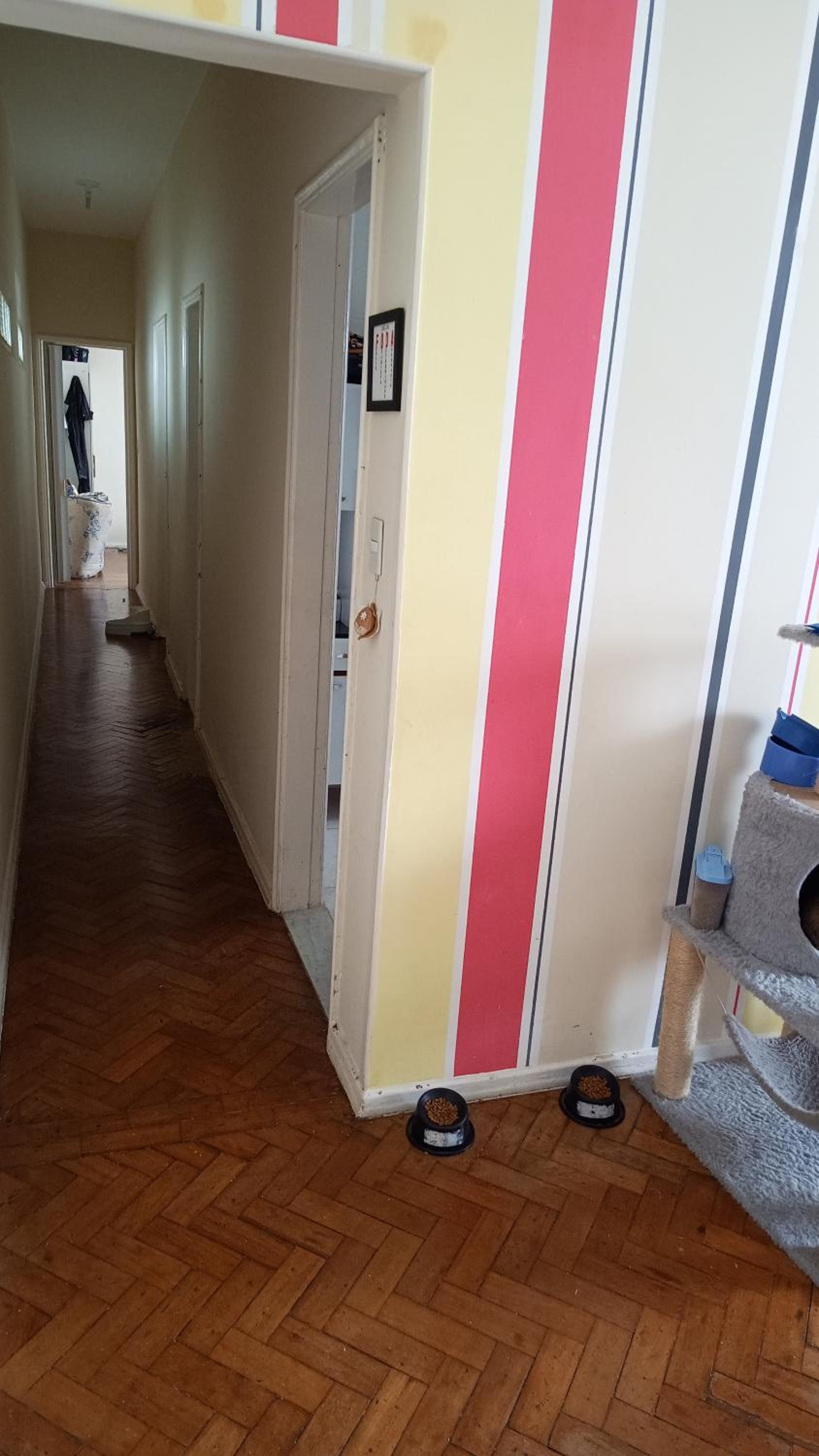 Quarto em Apartamento Compartilhado